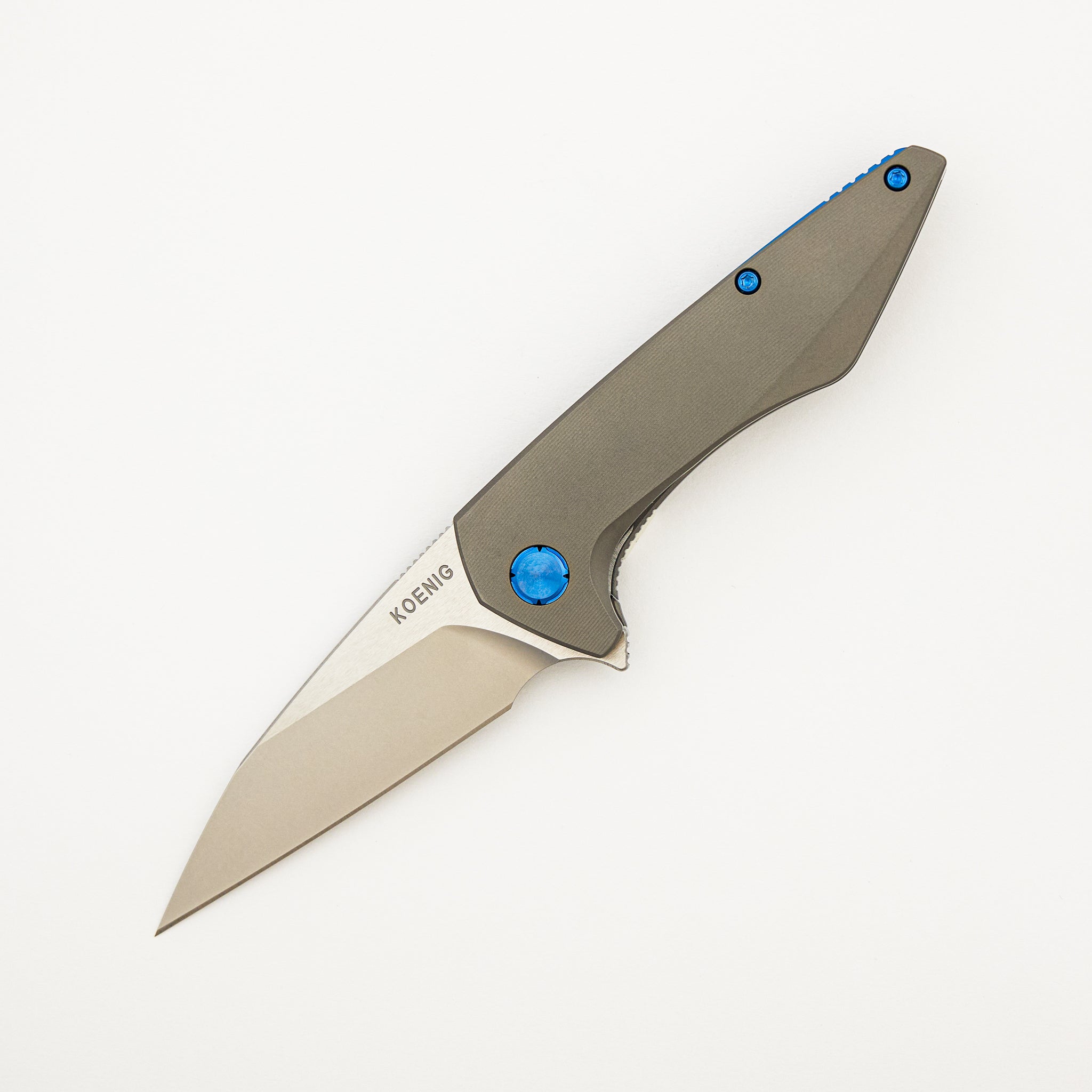 Mini Goblin - Smooth Titanium Handle - Blue Hardware - Brightwashed W/ Polished Flats M390 Blade
