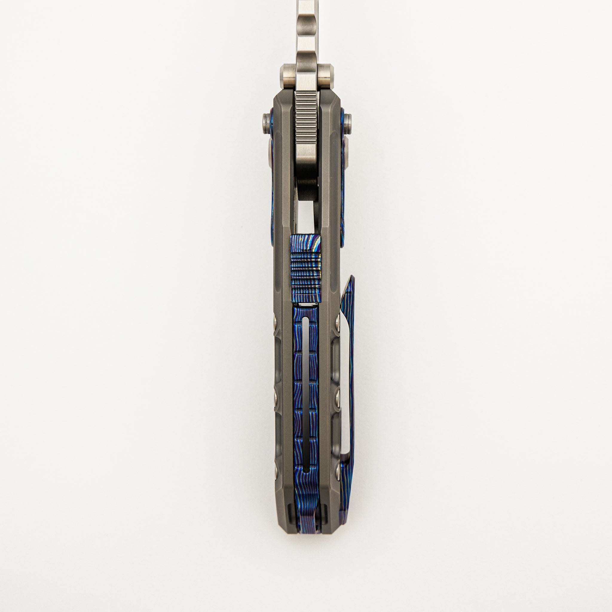 T1000-V2 - Titanium Handle - Hand Rubbed Satin M390 Blade - S/N 22/30