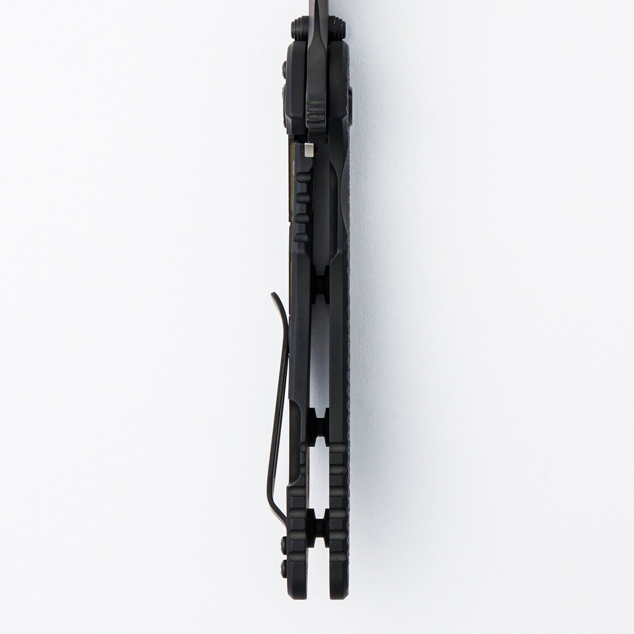 XM-18 3.5" - S45VN Skinner - Tri-Way - Matte Black DLC - Lasered Horsehead Lockside - Ti Scale - Black Hardware