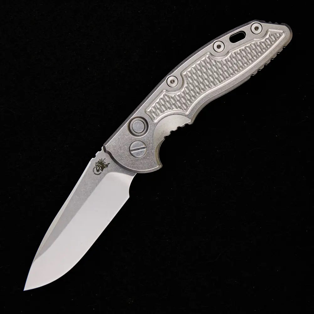 Hinderer XM-18 3.5″ – Auto – Spearpoint – Stonewash – CPM 20CV Blade – Titanium Handle