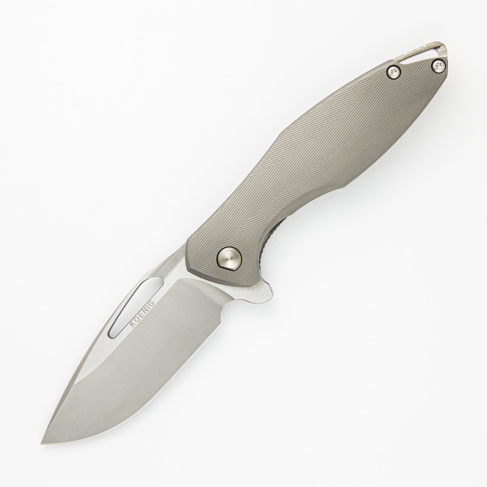 Koenig Knives Arius - Patterned Titanium Handle - Burnished W/ Polished Flats M390 Blade