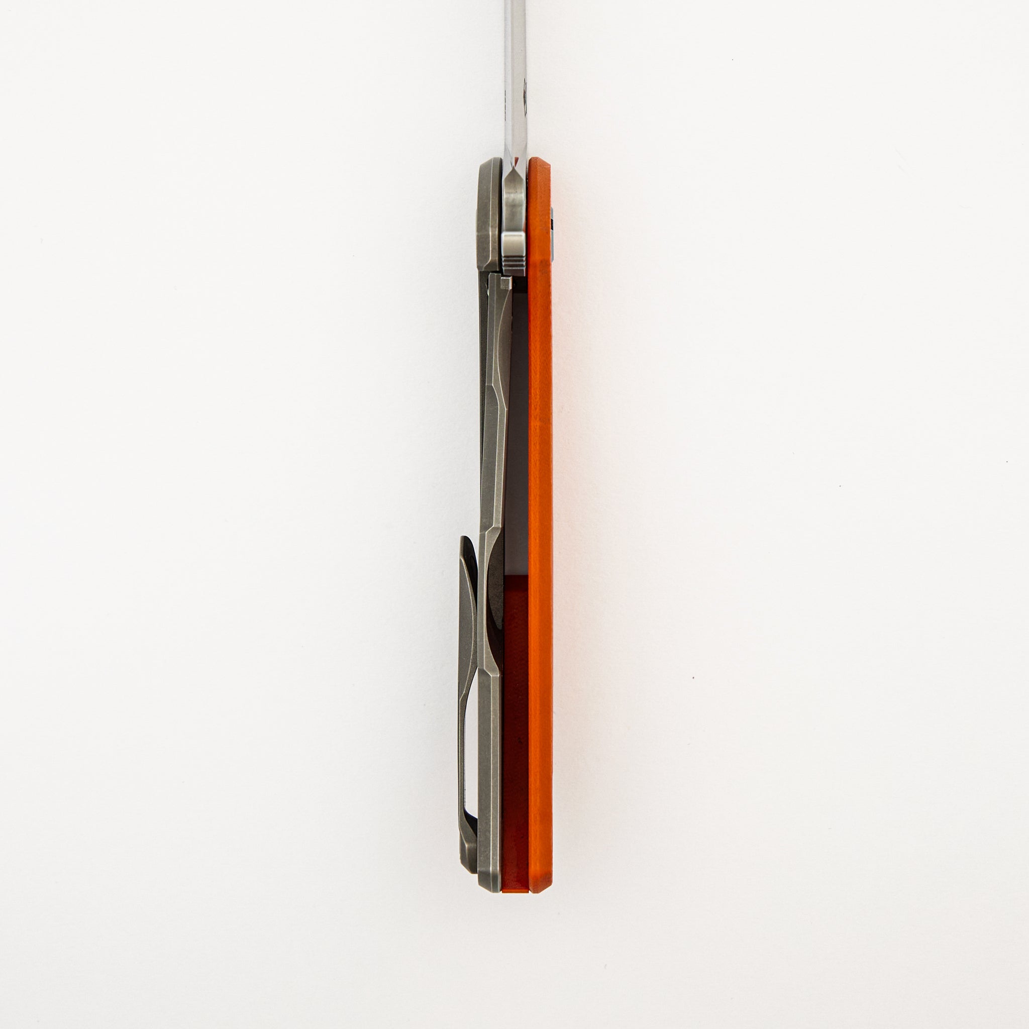 Hati - Titanium/Orange G10 Handle - M390 Blade - Washers