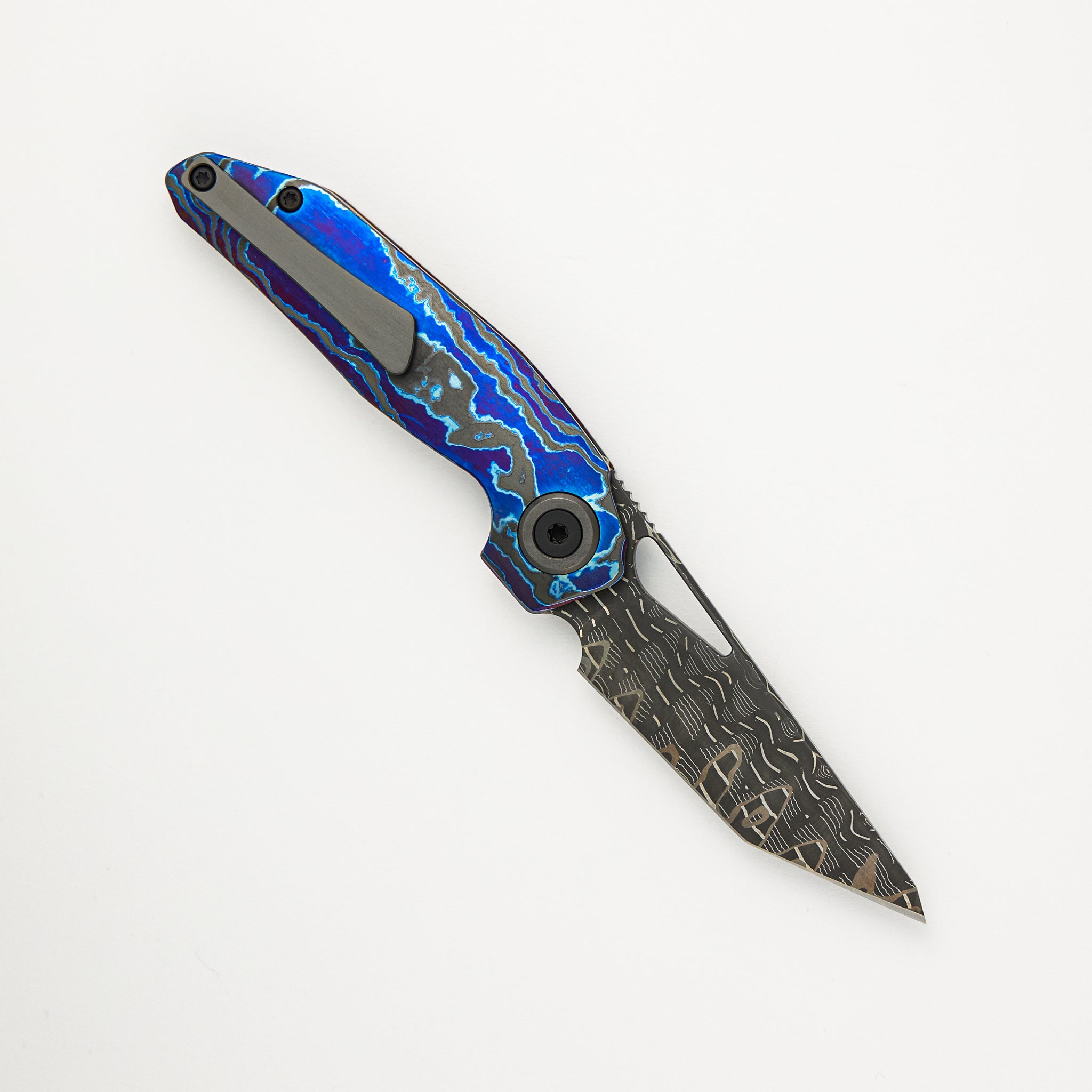 Carver Knives Collaboration Derelict