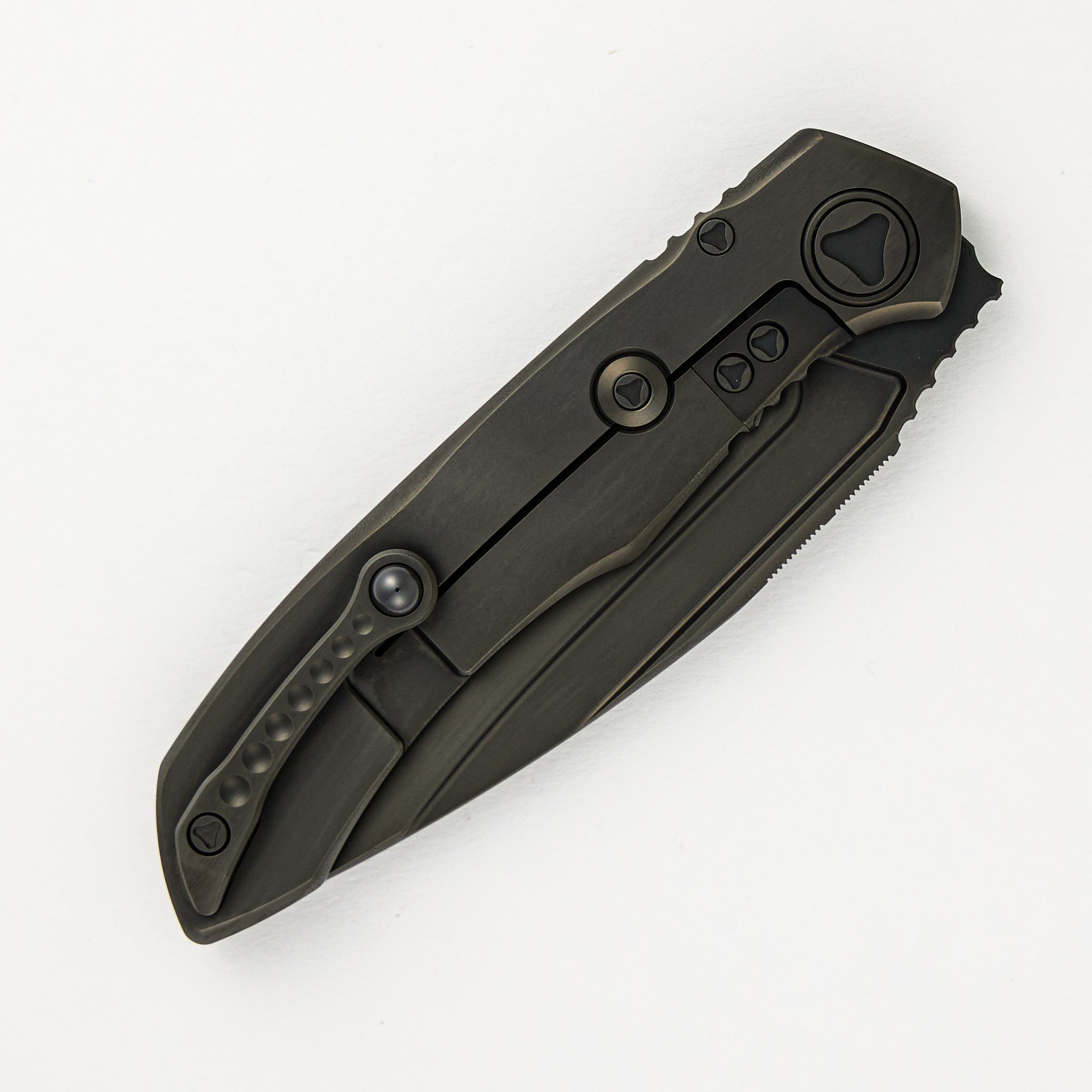 Microtech Anax – S-E DLC Titanium Handle DLC Standard DLC Titanium Pivot Collar Carbon Fiber Inlay 190C-1 DLCTCFITI