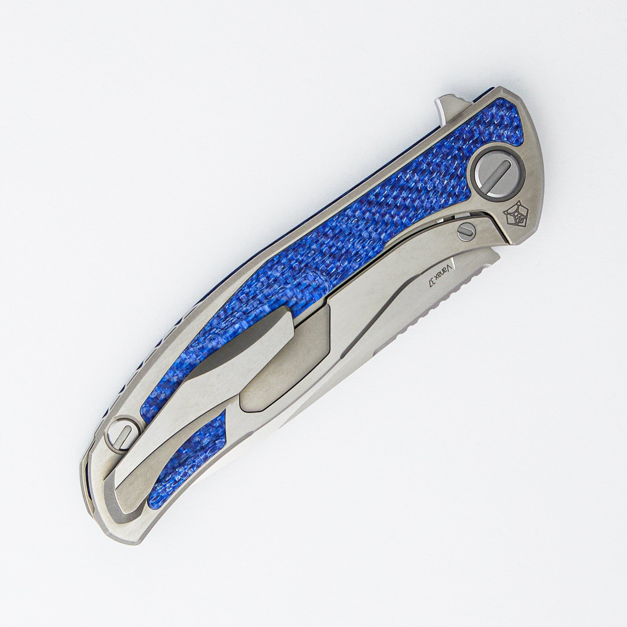 UniHati F95 Unique Graphic Custom Division - Titanium/Dark Blue Alutex Handle - Vanax 37 Blade - RBS