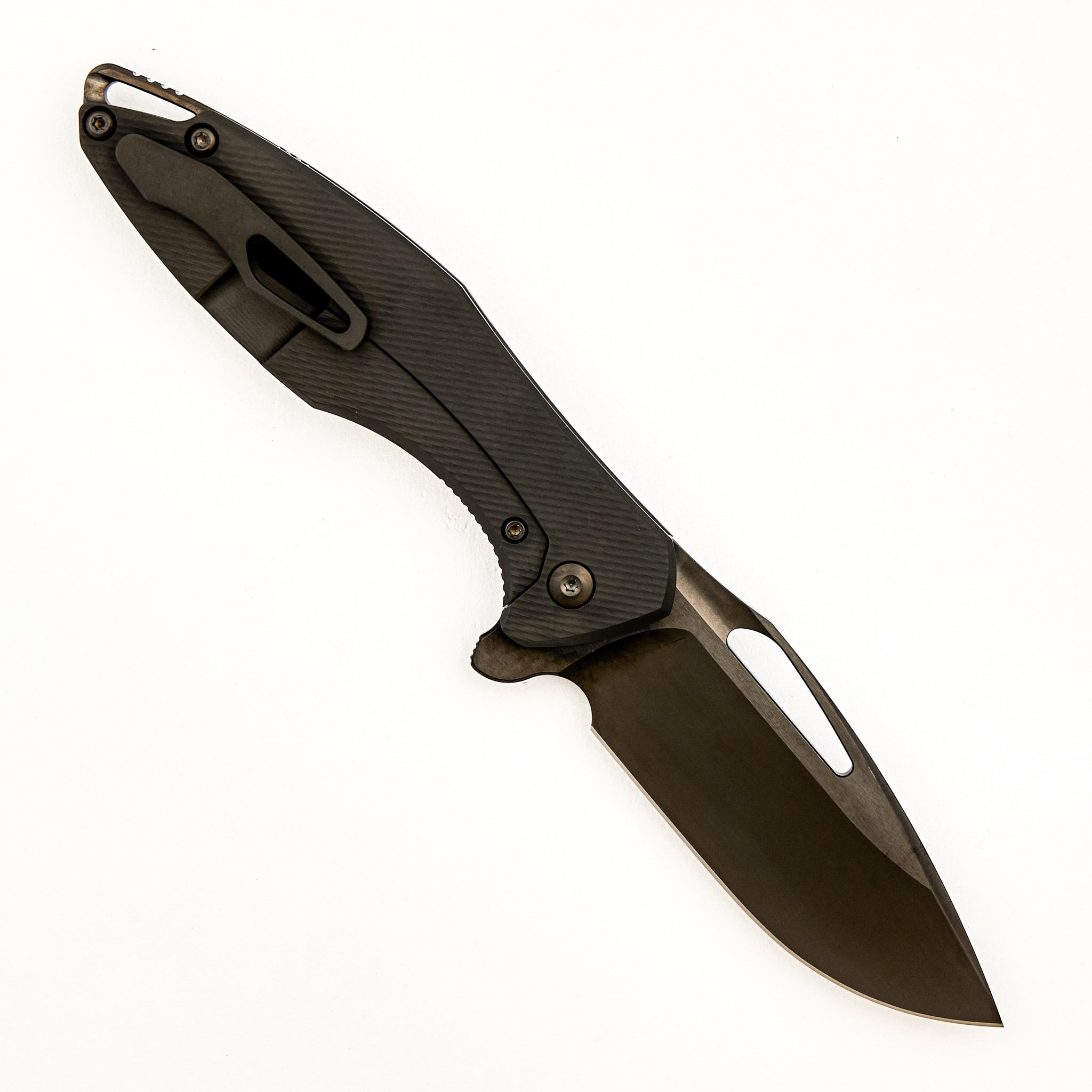 Arius - C-Patterned DLC Titanium Handle - DLC Hardware - DLC Brightwashed W/ Polished Flats M390 Blade
