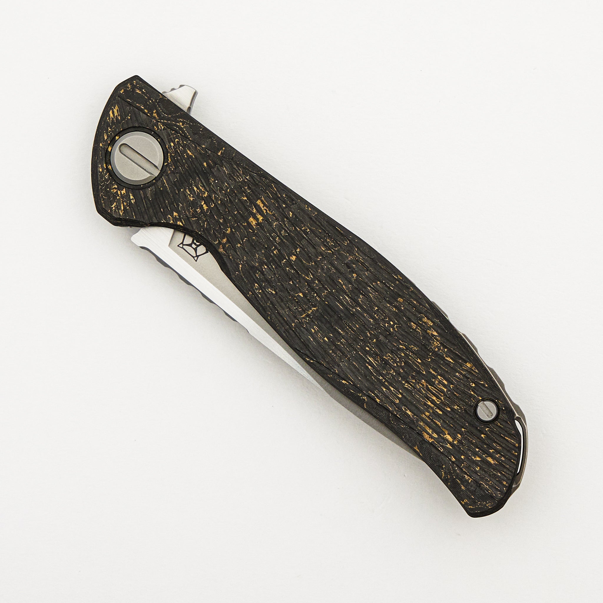 Hati - Bronze Carbon Fiber Handle - MagnaCut Blade - MRBS