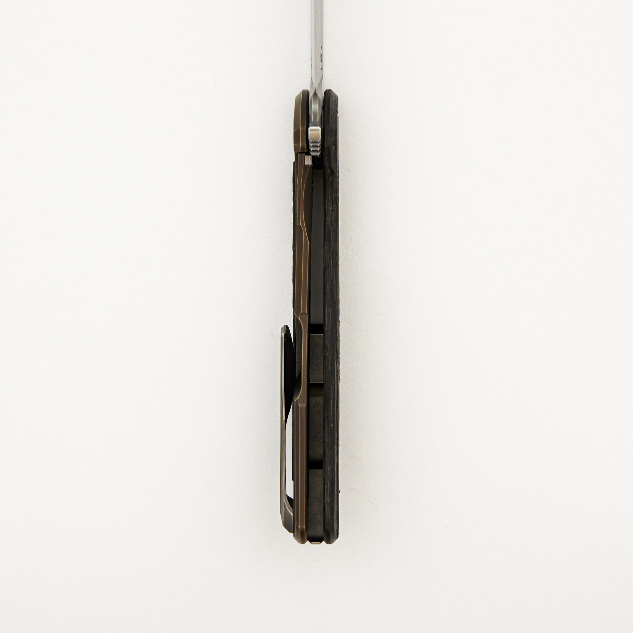 Hati - Bronze Carbon Fiber Handle - MagnaCut Blade - MRBS