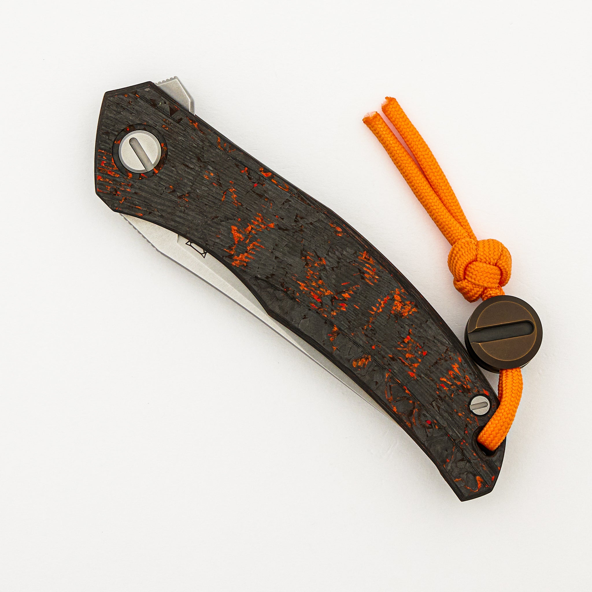 Quantium Halloween Edition - Cromax PM Blade - Titanium/"Halloween" TechnoCarbo W/ Luminofor Handle - MRBS
