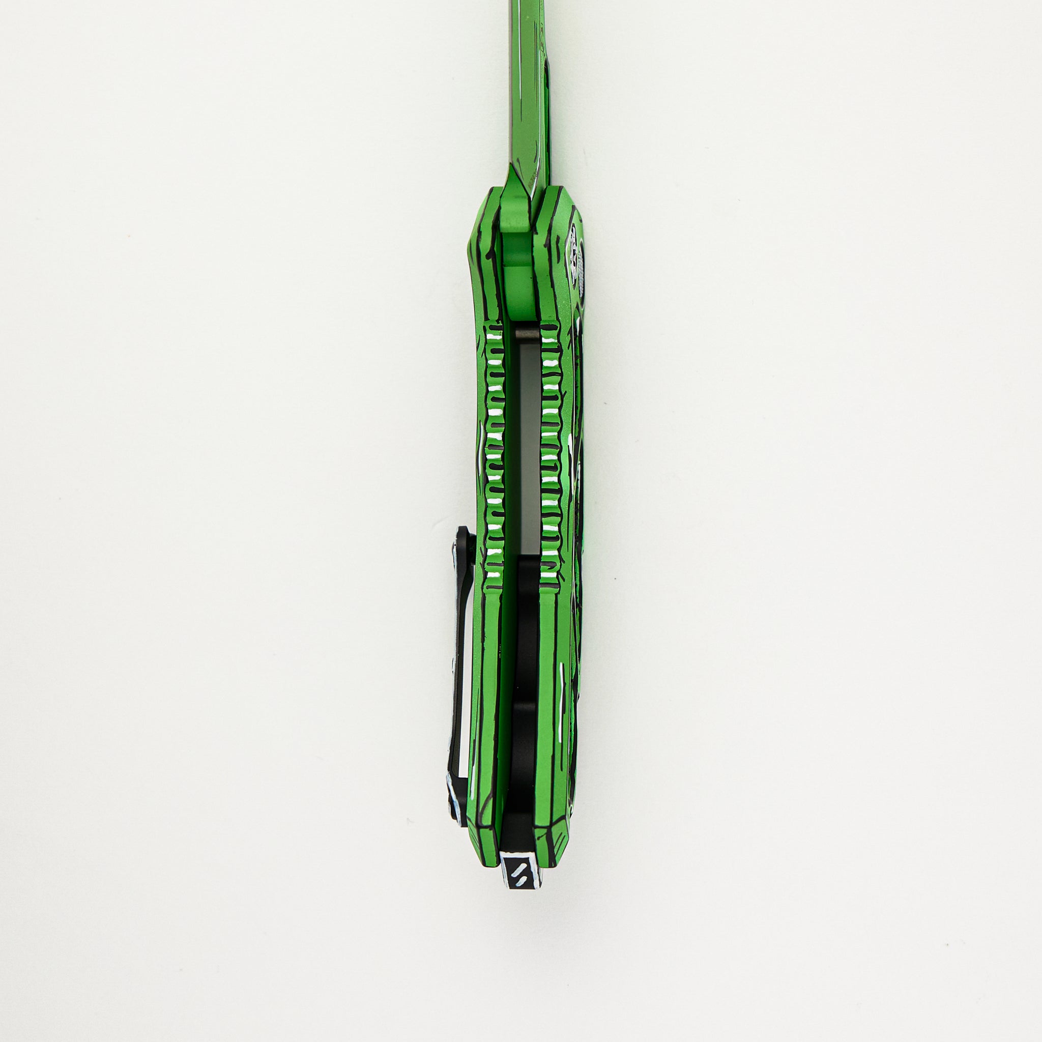 Heretic Medusa V3 Auto - Recurve Toxic Green CEL Shading