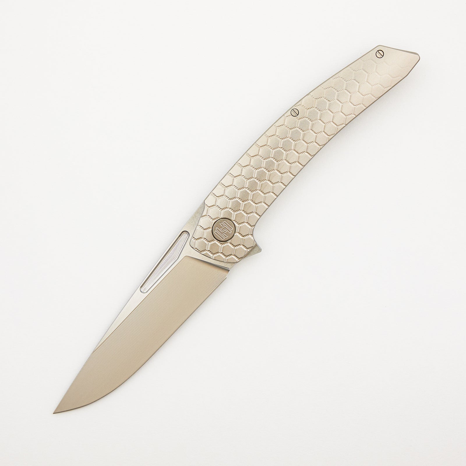 Model T Gen. 2 - Titanium Handle W/ Fade Honeycomb Milling - RWL-34 Blade