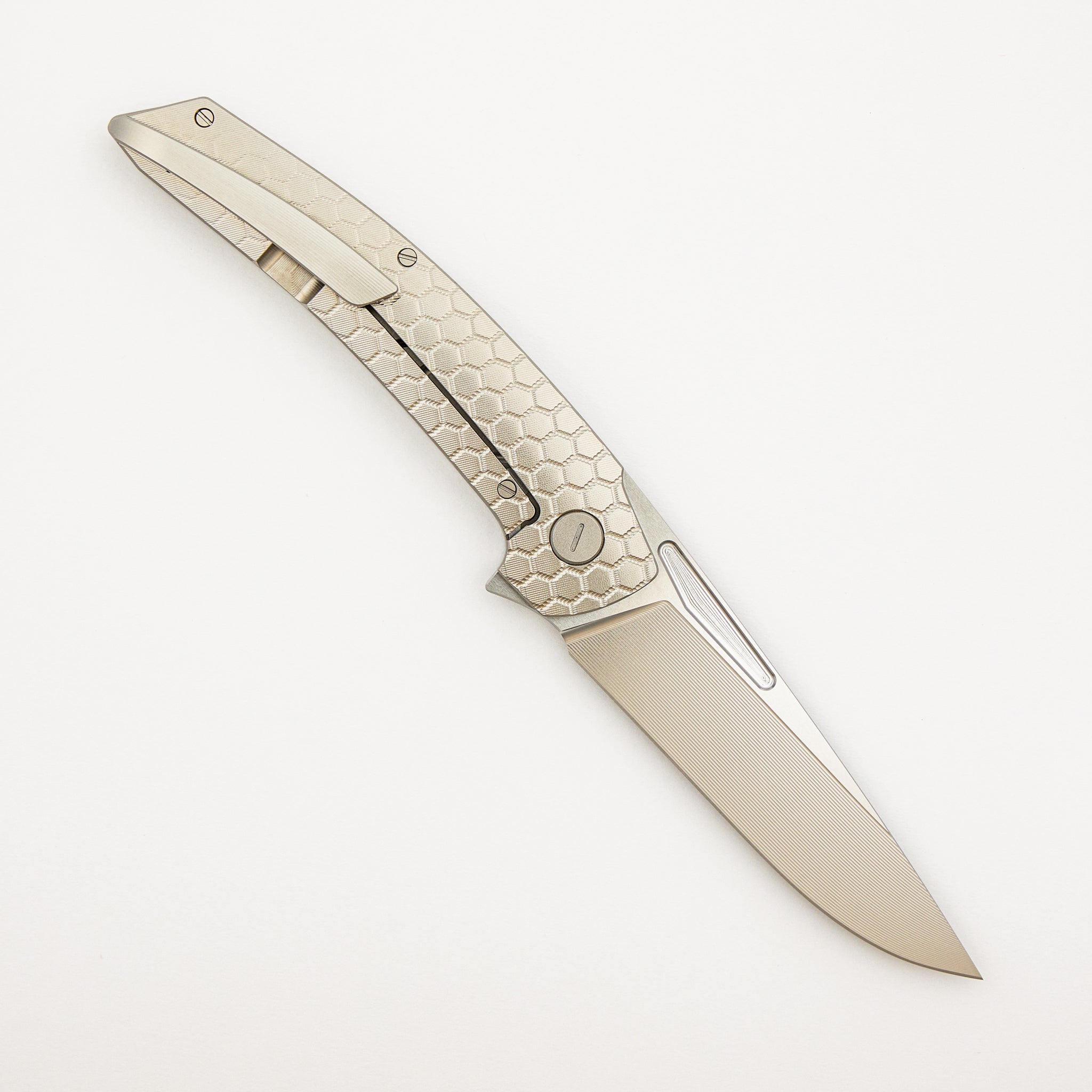 Model T Gen. 2 - Titanium Handle W/ Fade Honeycomb Milling - RWL-34 Blade