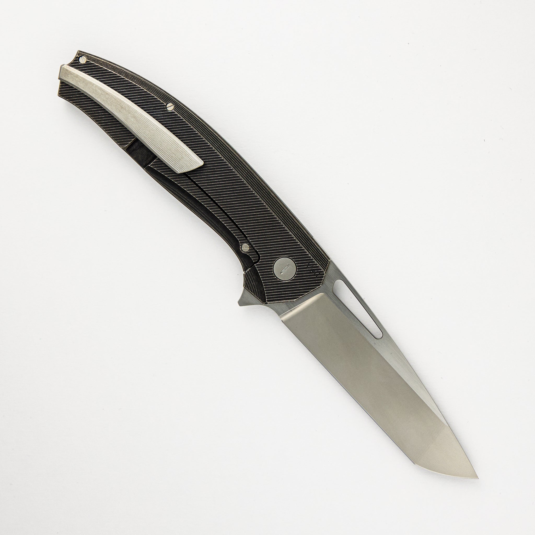 Hog House Knives Veli – Dark Stonewashed Textured Titanium Handle – RWL-34 Blade – Blasted Titanium Hardware