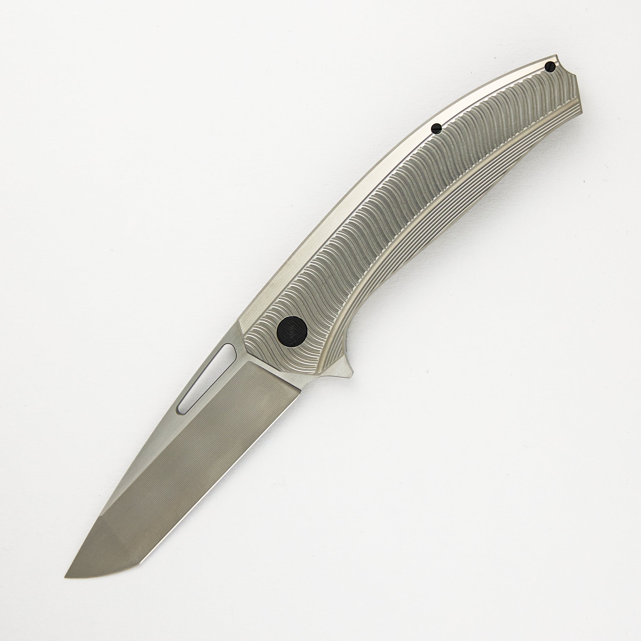 Veli – Textured Titanium Handle – RWL-34 Blade – Black Titanium Hardware