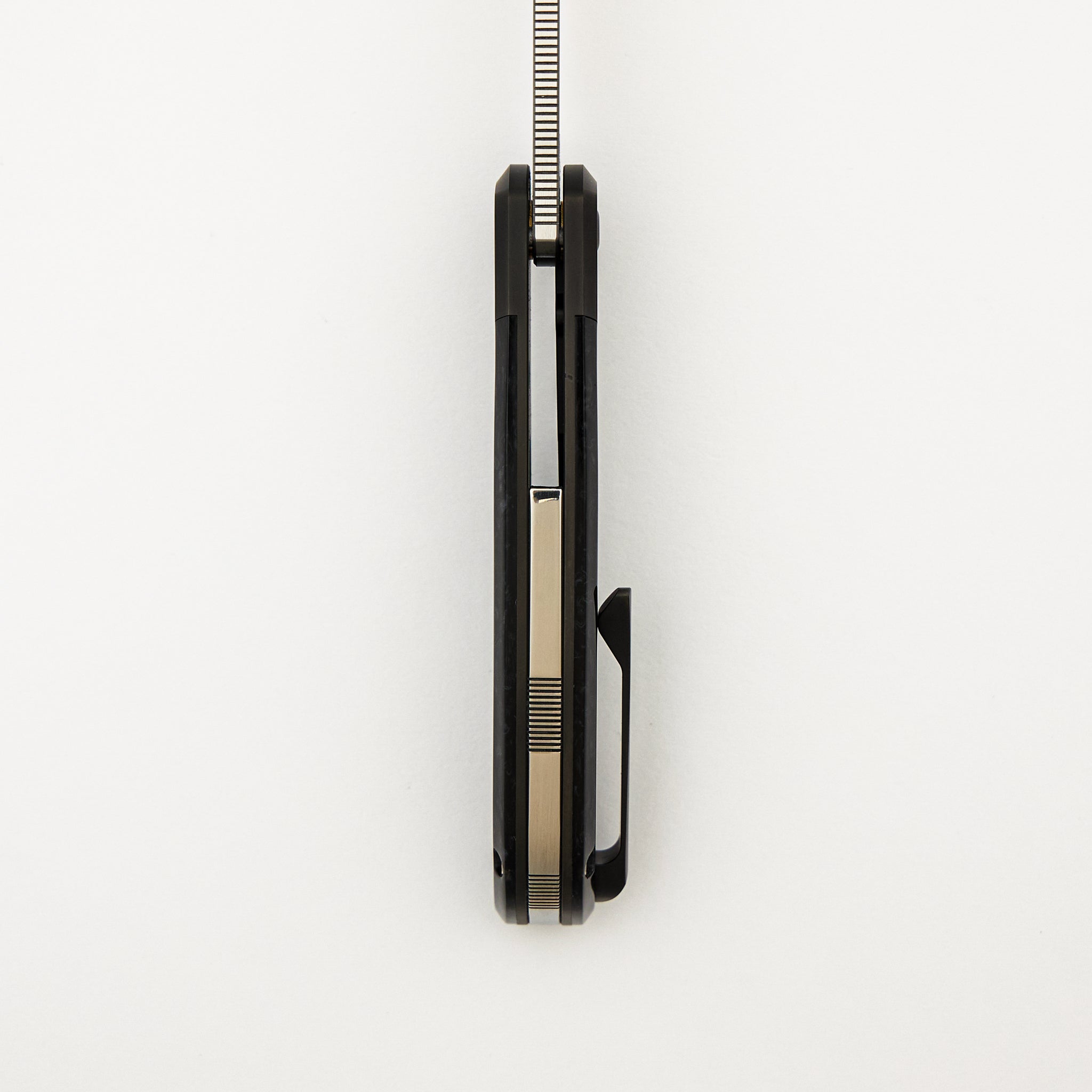 Scuffle - Kirinite Black Ice - S90V Blade