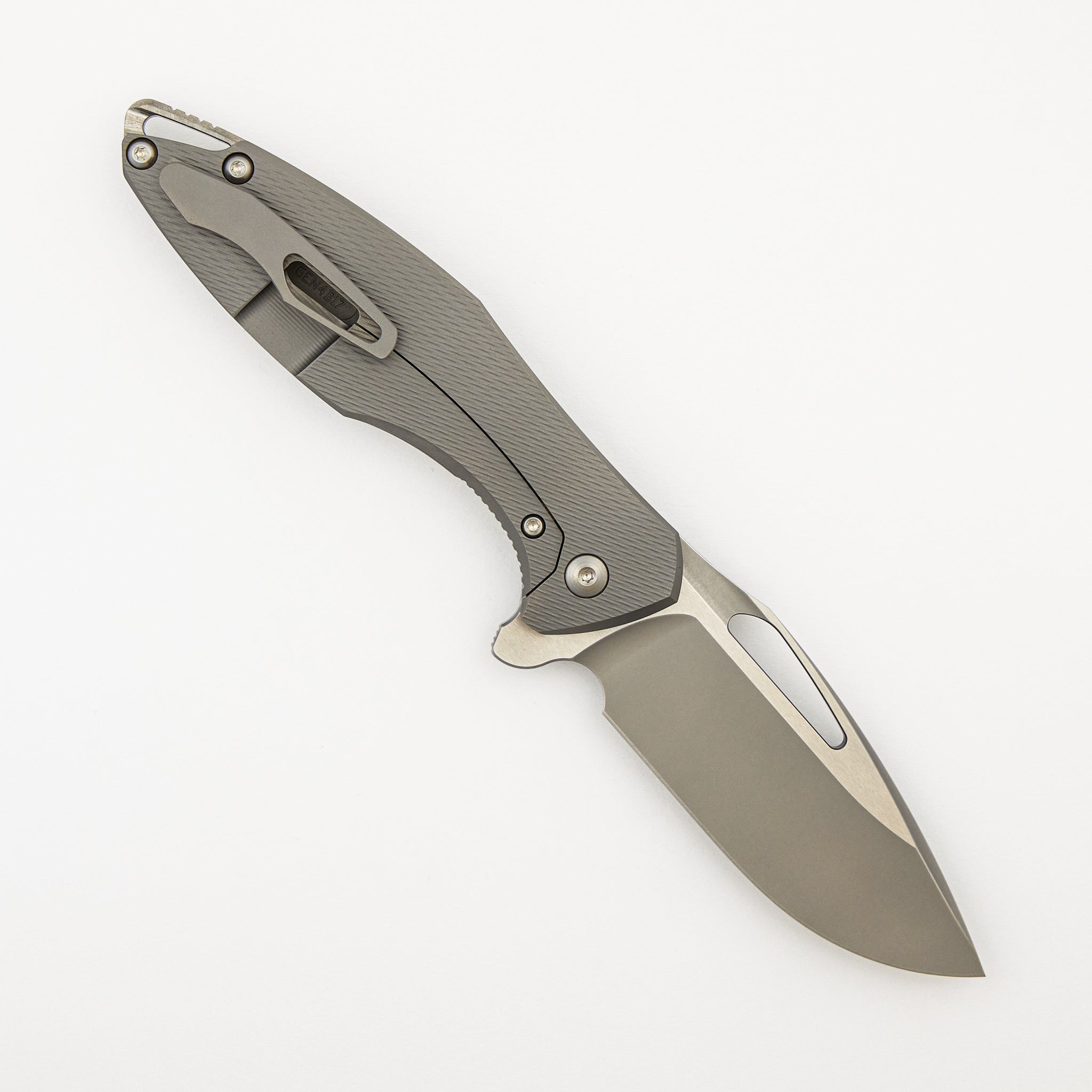 Arius - Corda Titanium Handle - Silver Hardware - Burnished W/ Polished Flats M398 Blade