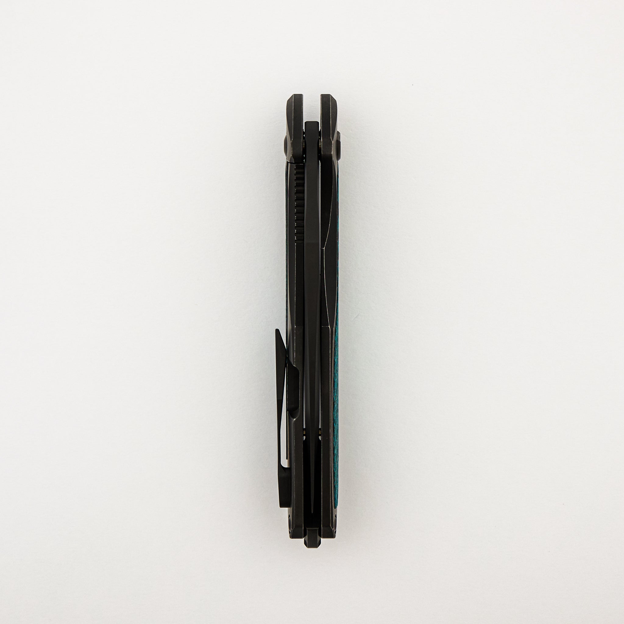 Arius - Smooth Black Titanium Handle - Aqua Teal Twill Inlay - Black Hardware - Matte DLC M390 Blade