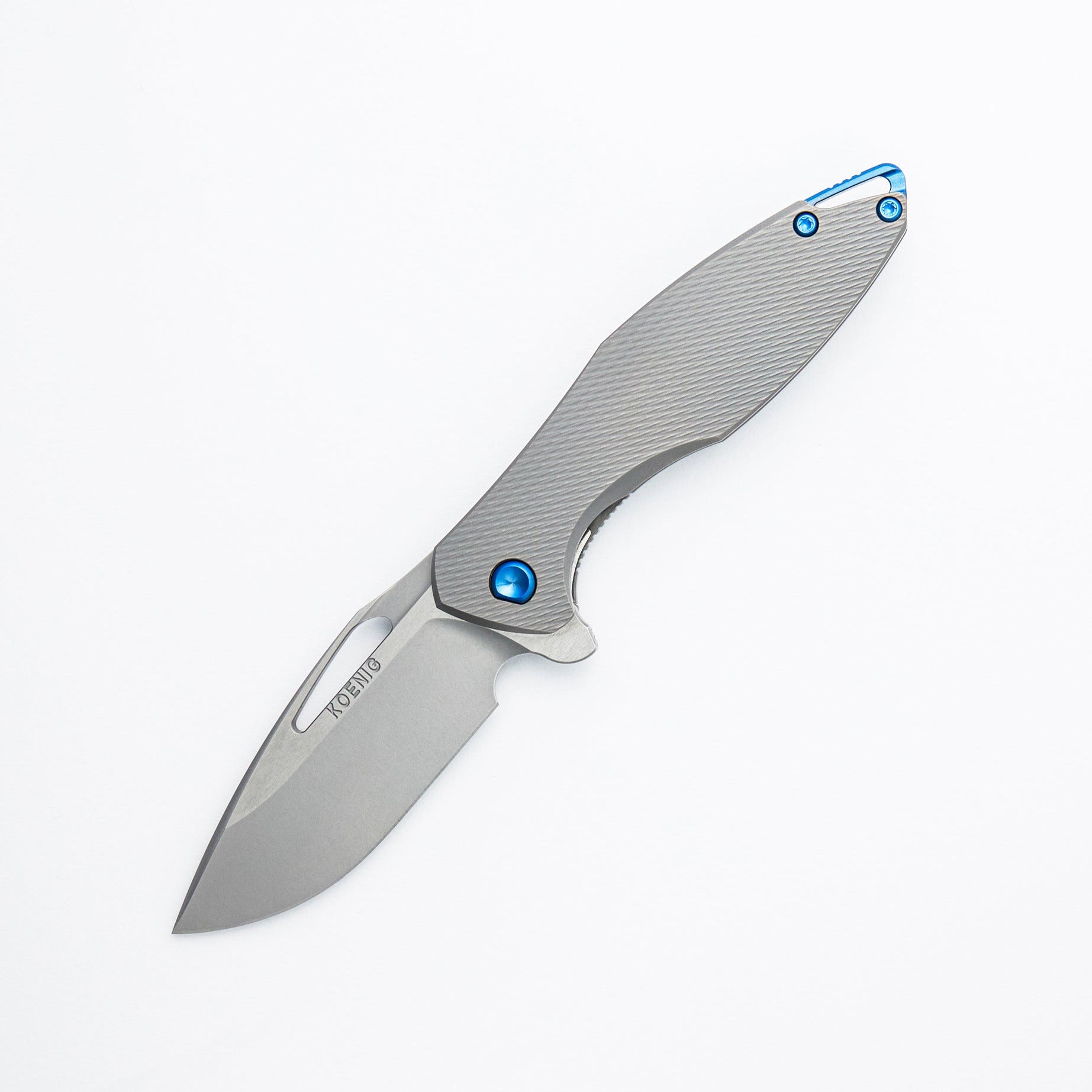 Mini Arius - Corda Titanium Handle - Blue Hardware -  Burnished W/ Polished Flats M390 Blade
