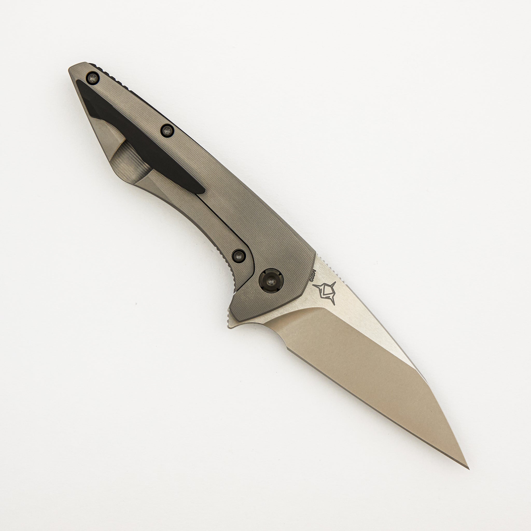 Mini Goblin - Smooth Titanium Handle - DLC Hardware - Brightwashed W/ Polished Flats M390 Blade