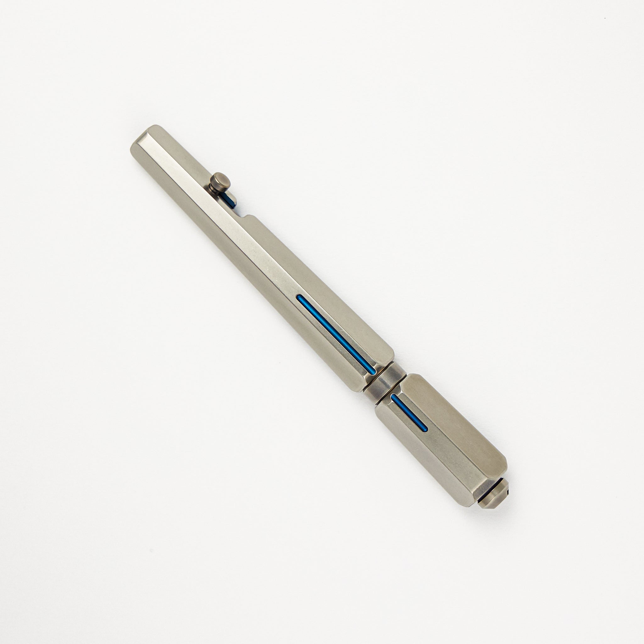 Marshal Bolt Action Pen - Titanium Alloy