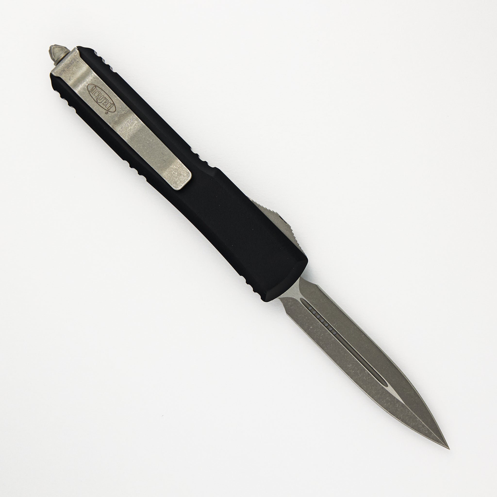 MICROTECH ULTRATECH D-E – BLACK – APOCALYPTIC M390 BLADE Standard 122-10AP