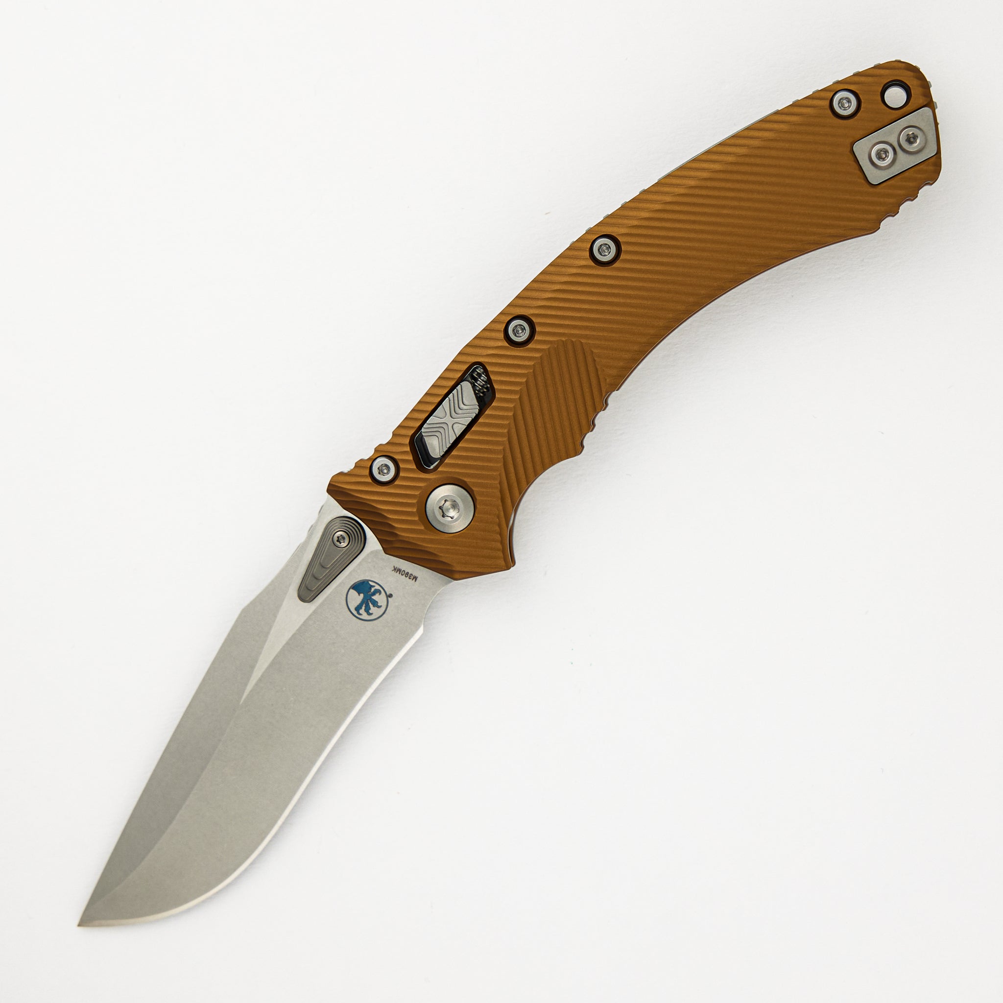 Microtech Amphibian - RAM-LOK S/E Stonewash Drop Point Standard Fluted Tan Aluminum 137RL-10FLTA