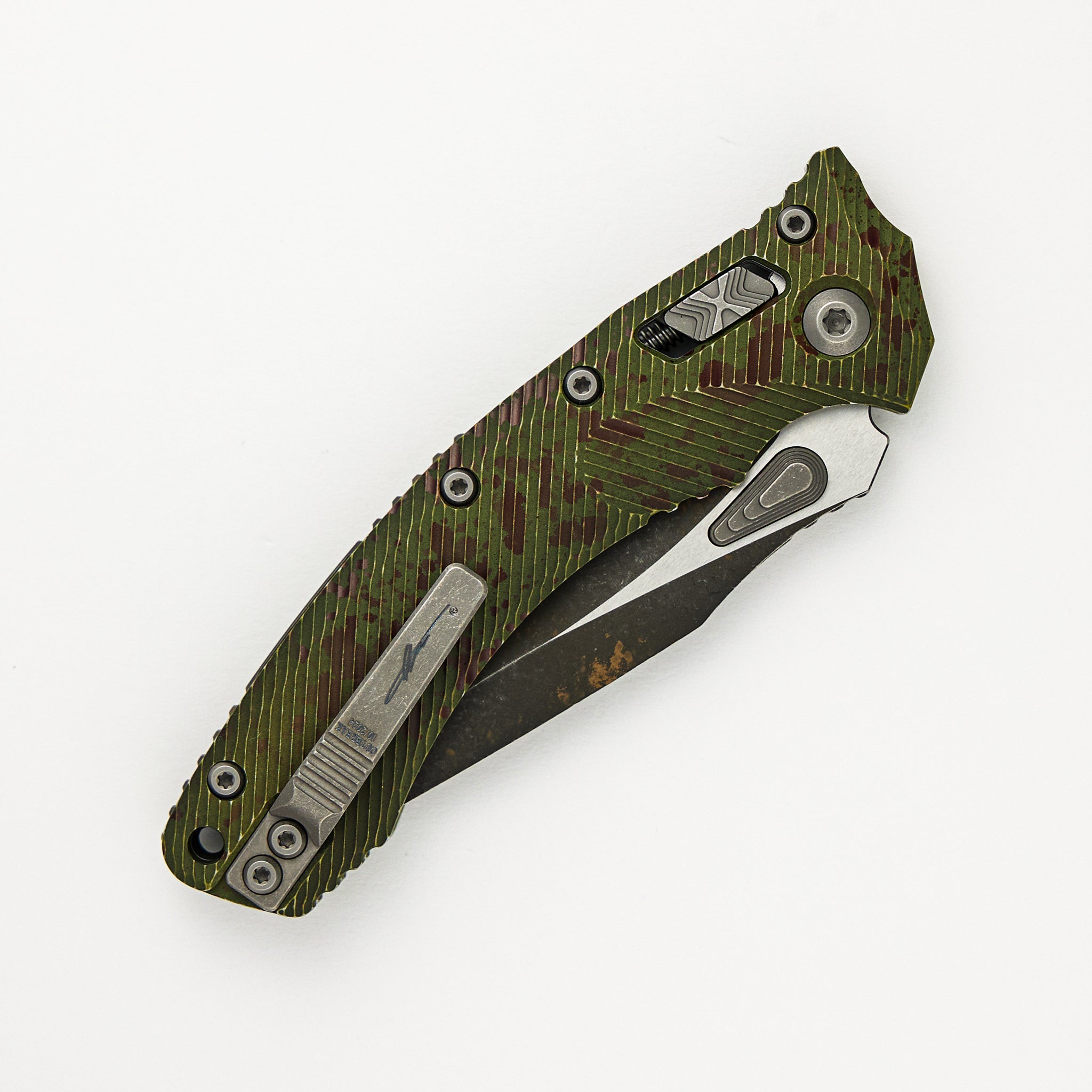 Microtech Amphibian - RAM-LOK S/E Outbreak Signature Series Fluted Standard 137RL-1 FLOBS