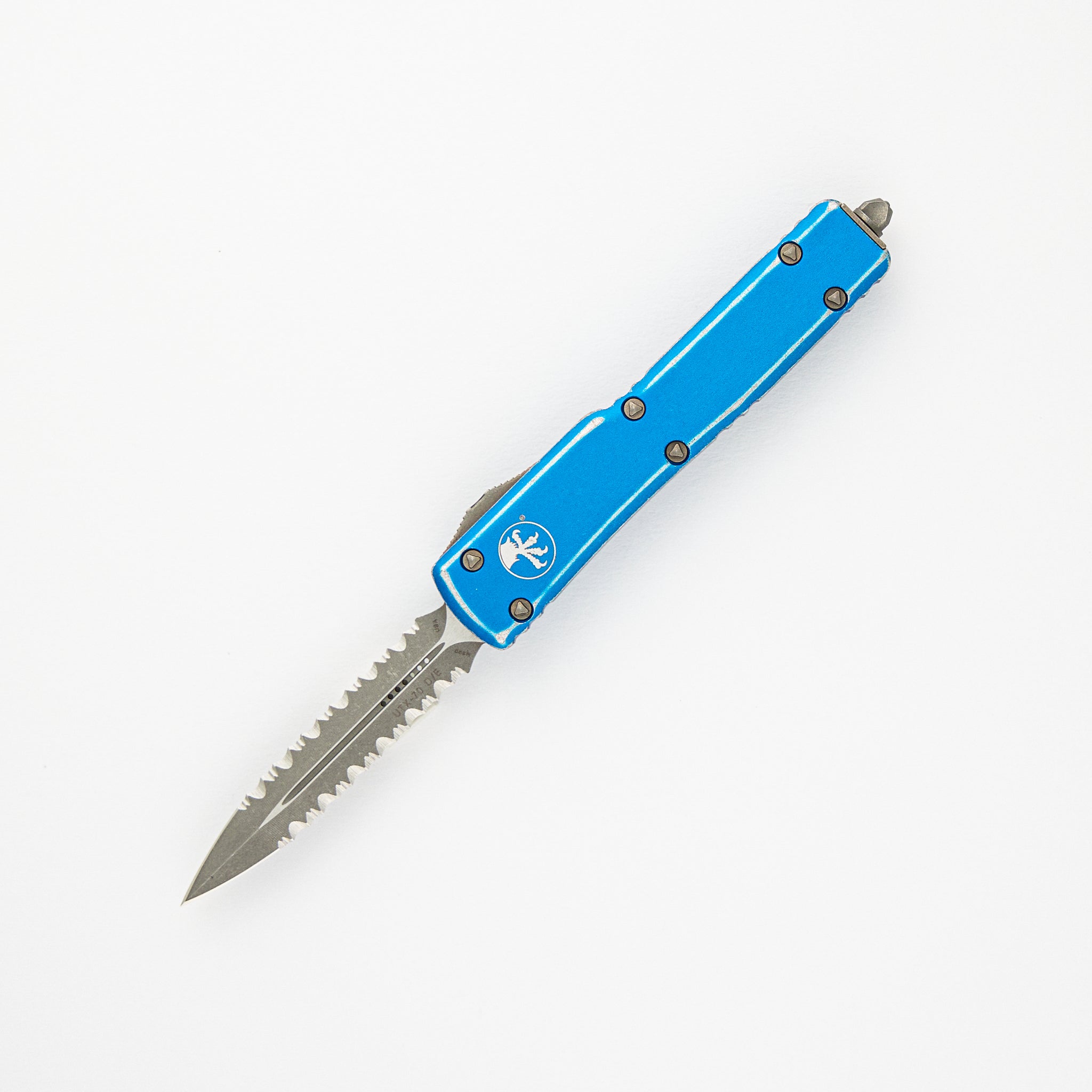 MICROTECH UTX-70 D-E DISTRESSED BLUE APOCALYPTIC DOUBLE FULL SERRATED 147-D12 DBL