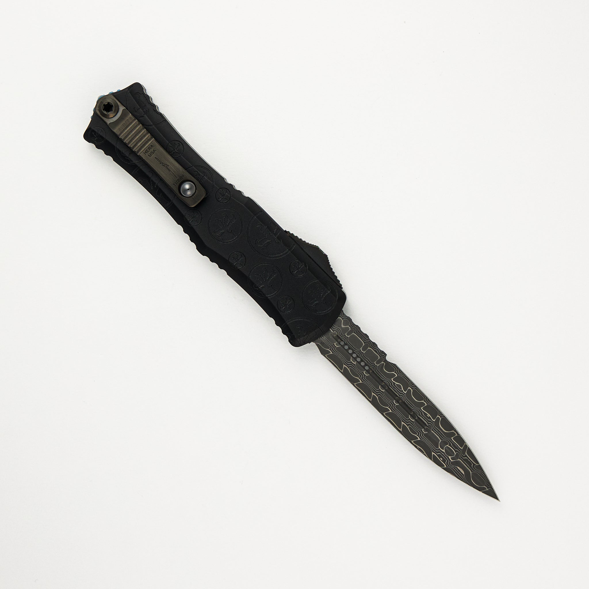 Microtech Mini Hera II Bayonet Signature Series Vegas Forge Stainless Alloy W/ Claw Burst Deep Engraving 1701M-16MS1