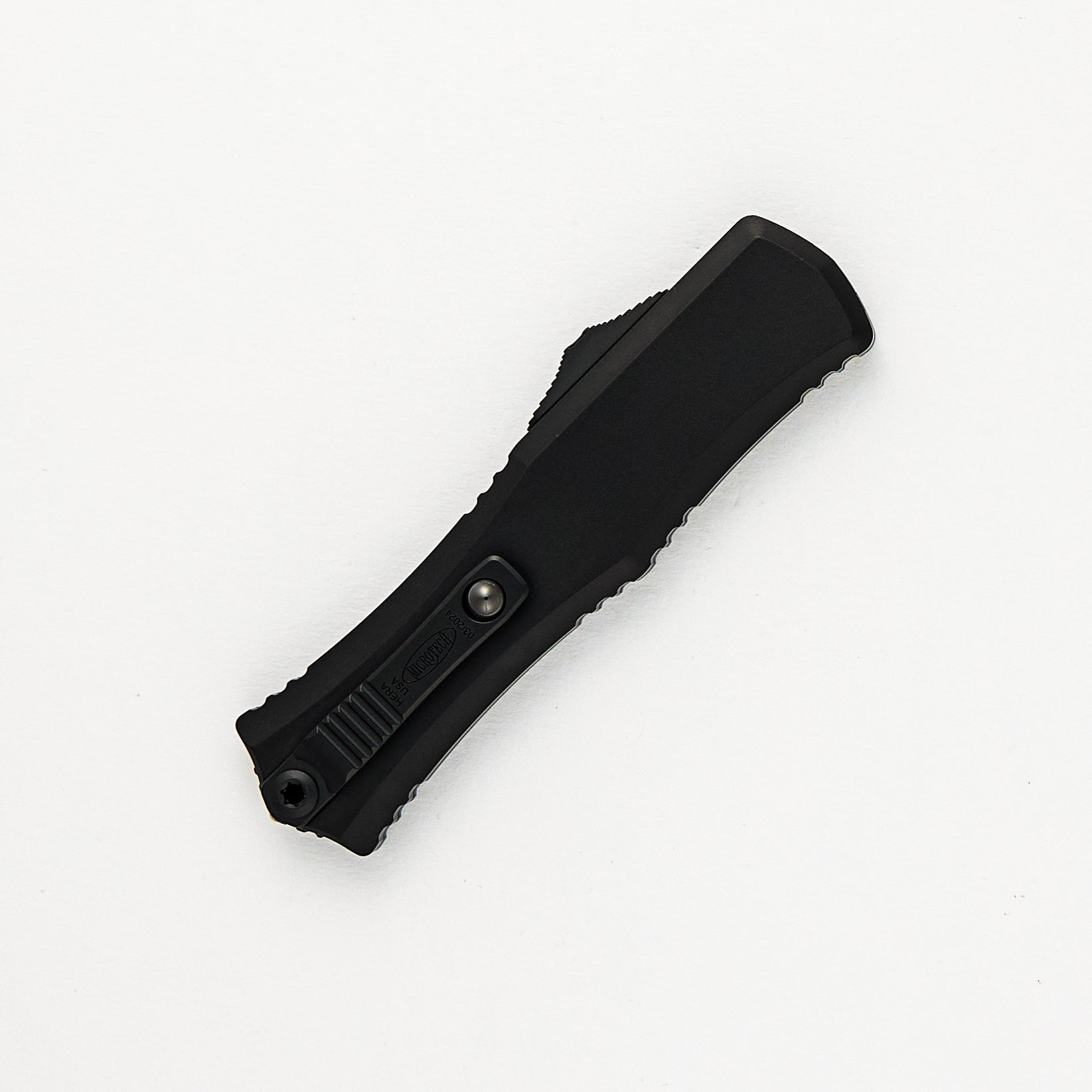 Microtech Mini Hera II Bayonet Black Full Serrated Black Standard 1701M-3T