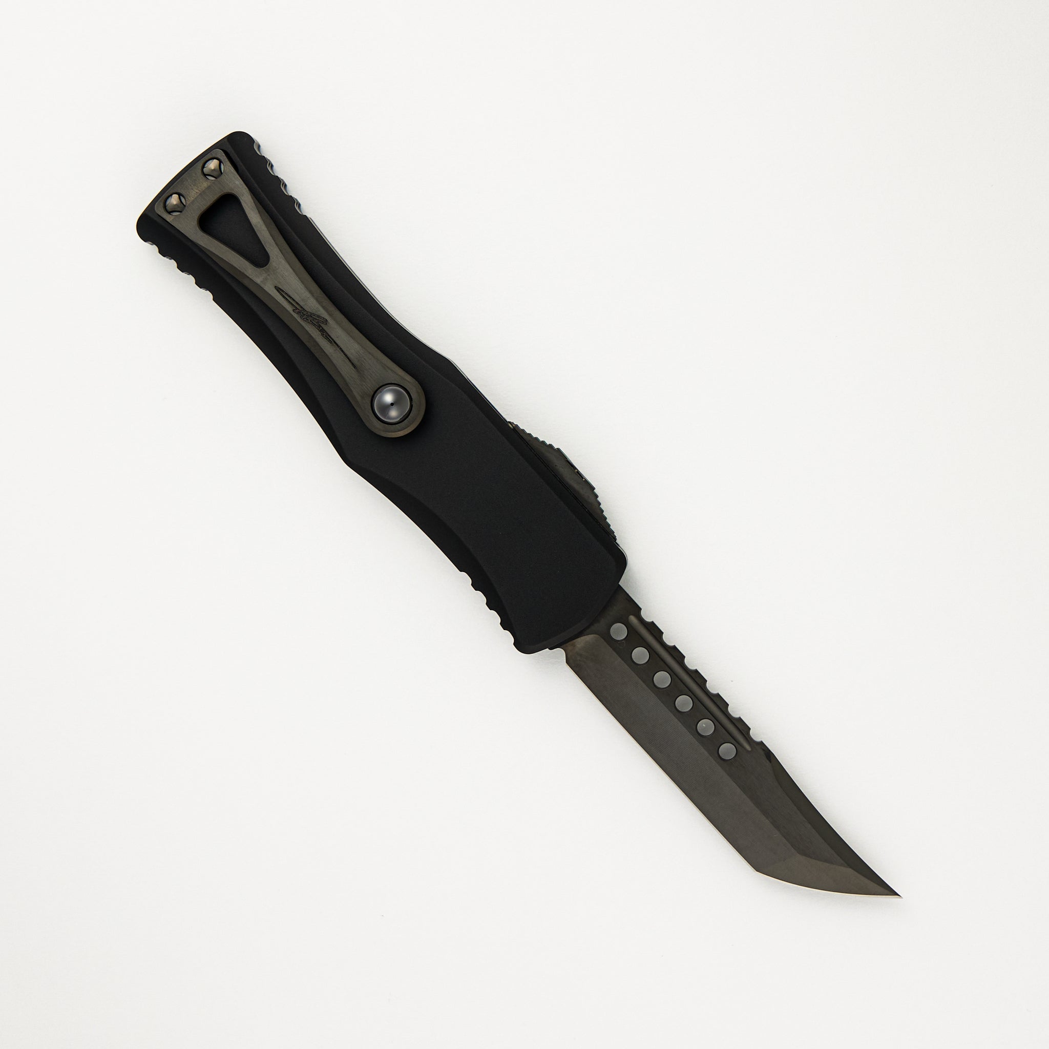 Microtech Hera Hellhound Shadow Carbon Fiber Top DLC Stnadard DLC Hardware 919-1 DLCTCFSH