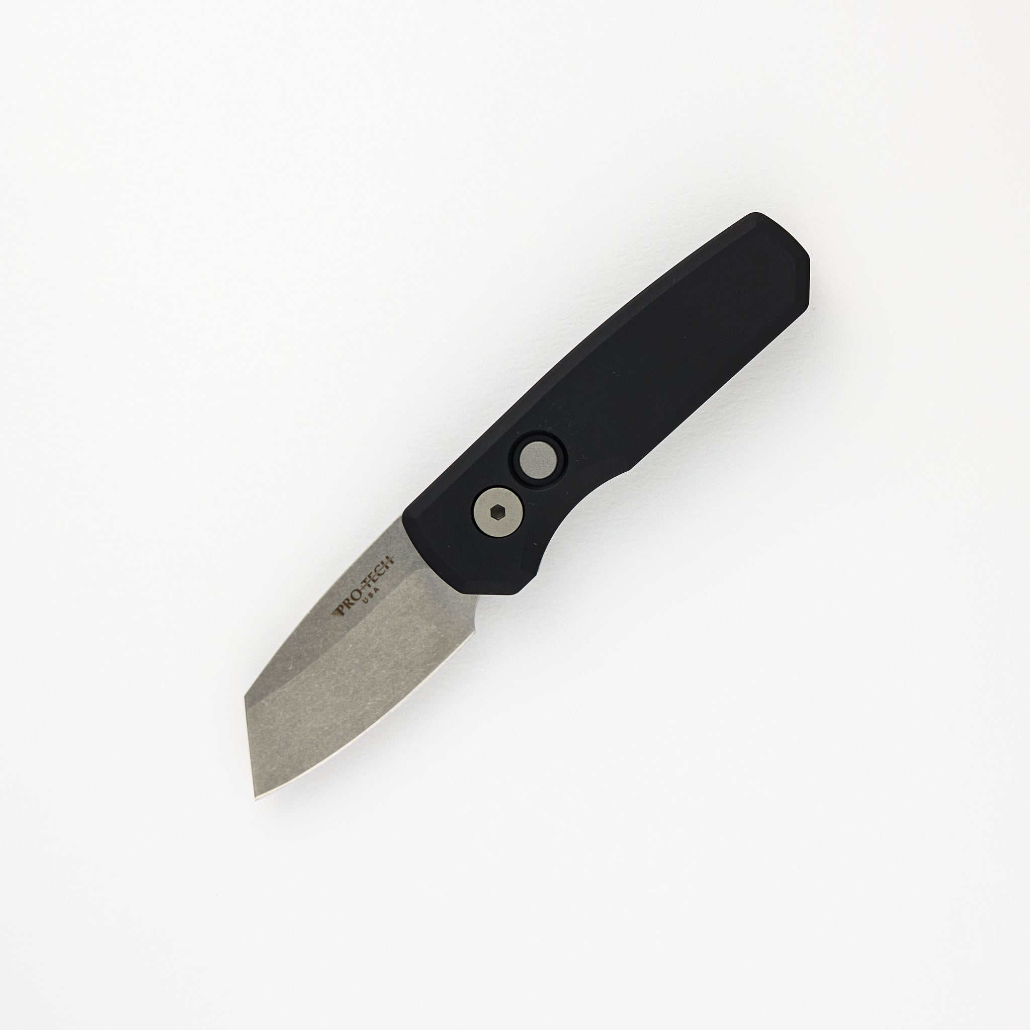 Pro-Tech Knives Runt 5 - Black Aluminum Handle - Stonewash Magnacut Reverse Tanto Blade - R5401