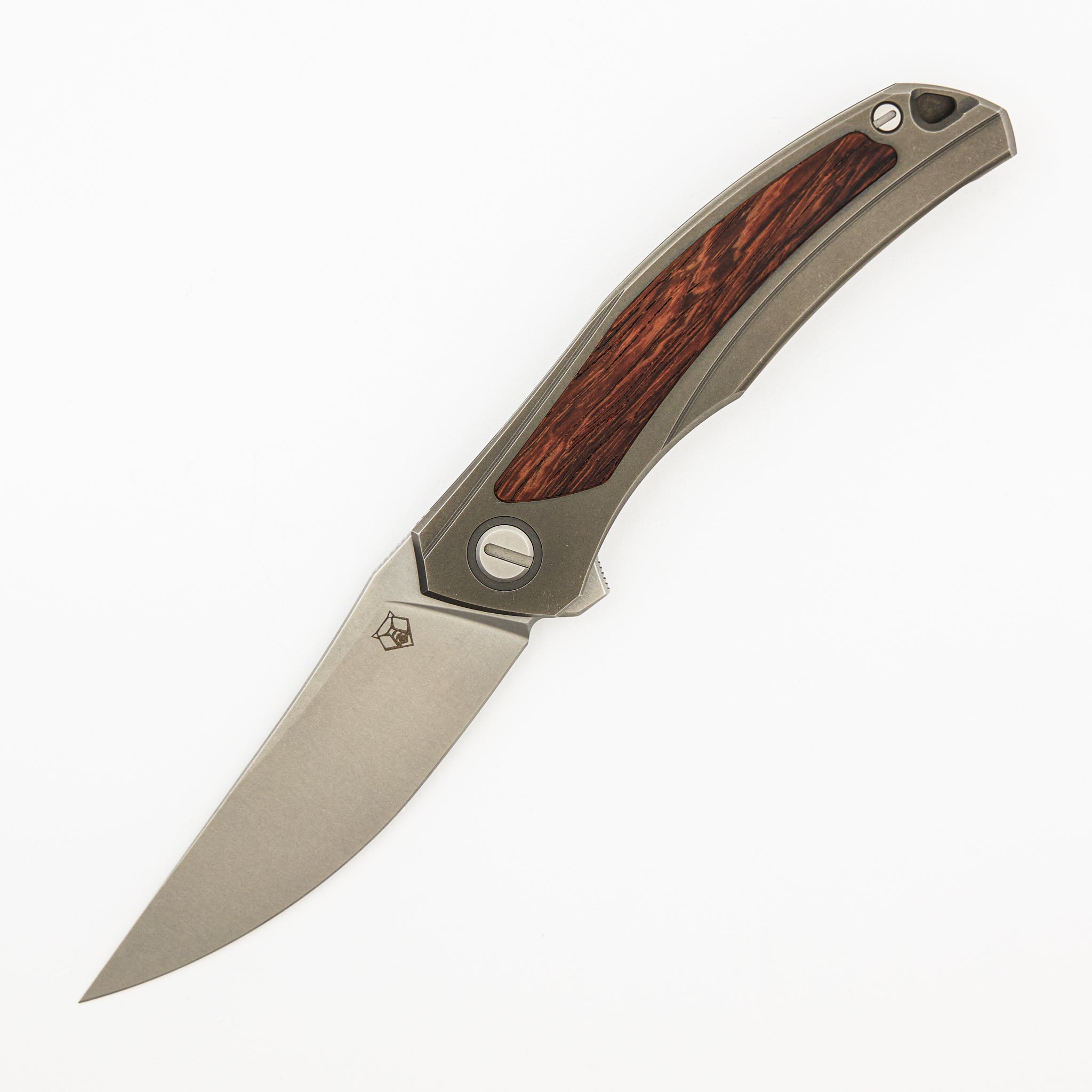 Ursus Quantum - Cromax PM Blade - Titanium Handle - Wood Inlay - SRBS