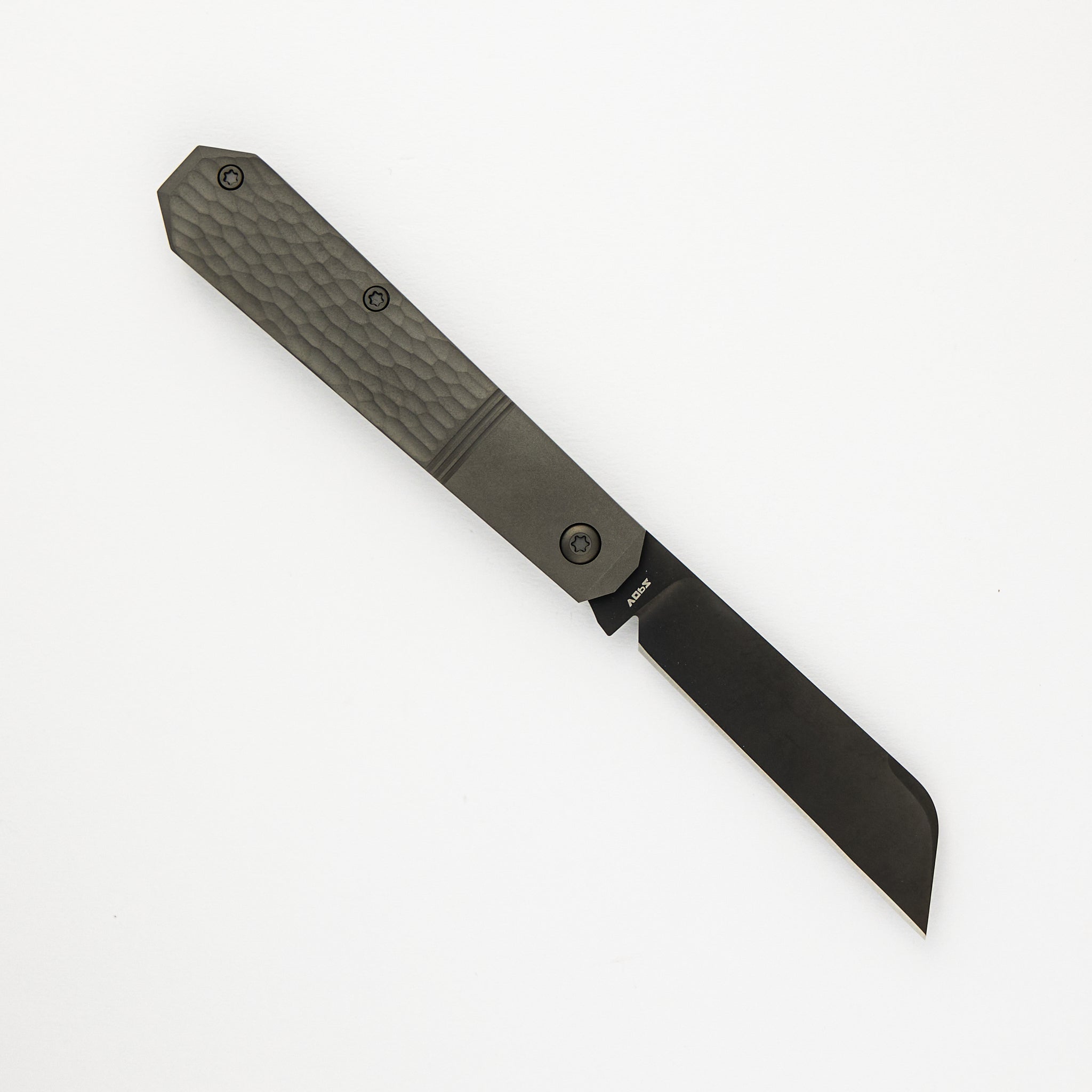 Jack Wolf Knives Midnight Jack - Titanium Jigged Reverse Tux