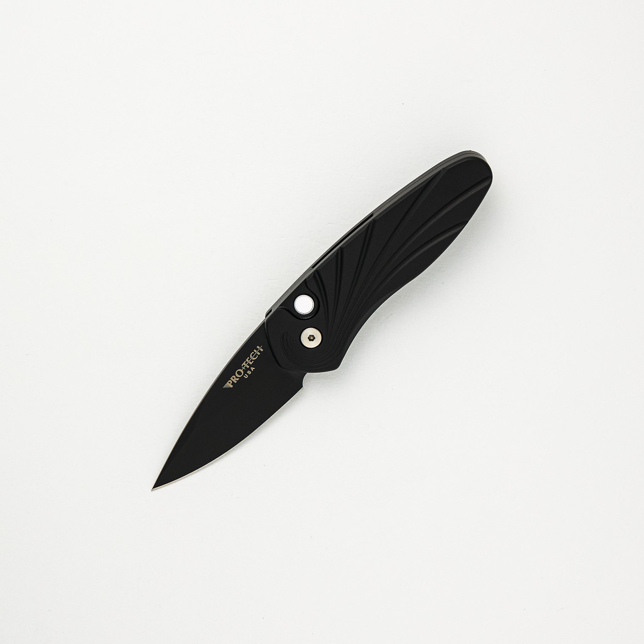 Pro-Tech Knives Sprint - 2937 - Black Handle W/ 3D Wave Pattern - Mother of Pearl Button - DLC Black S35VN Blade