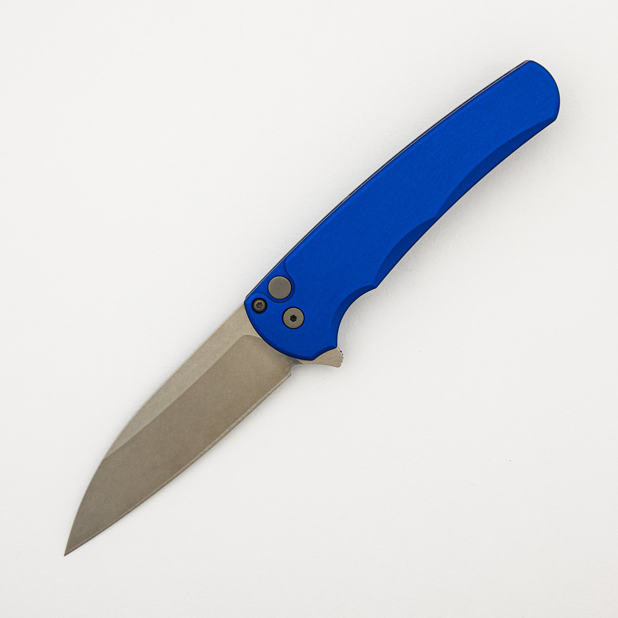 Malibu Flipper – 5301-BLUE - Solid Blue Aluminum Handle - Stonewash MagnaCut Wharncliffe Blade