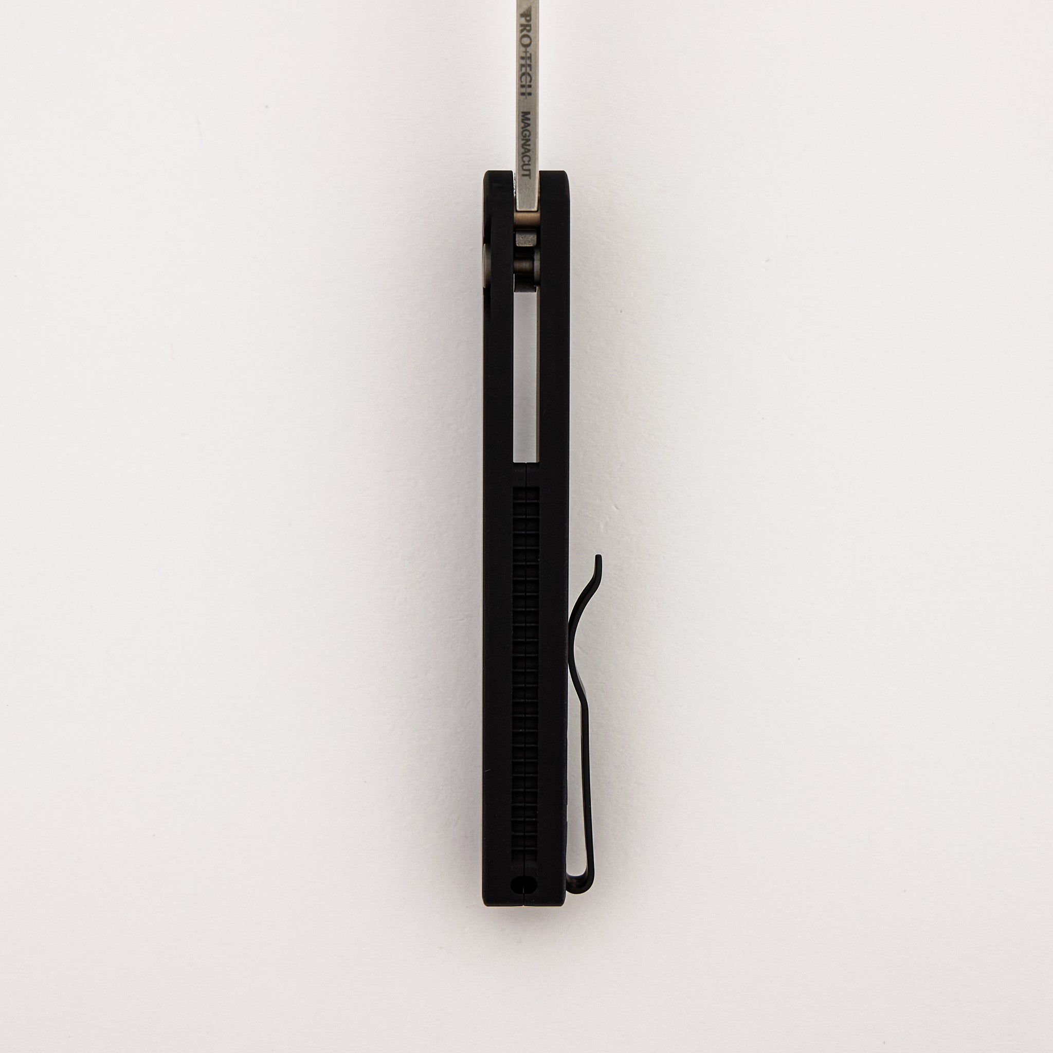 Malibu Flipper – 5301 - Solid Black Aluminum Handle - Stonewash MagnaCut Wharncliffe Blade