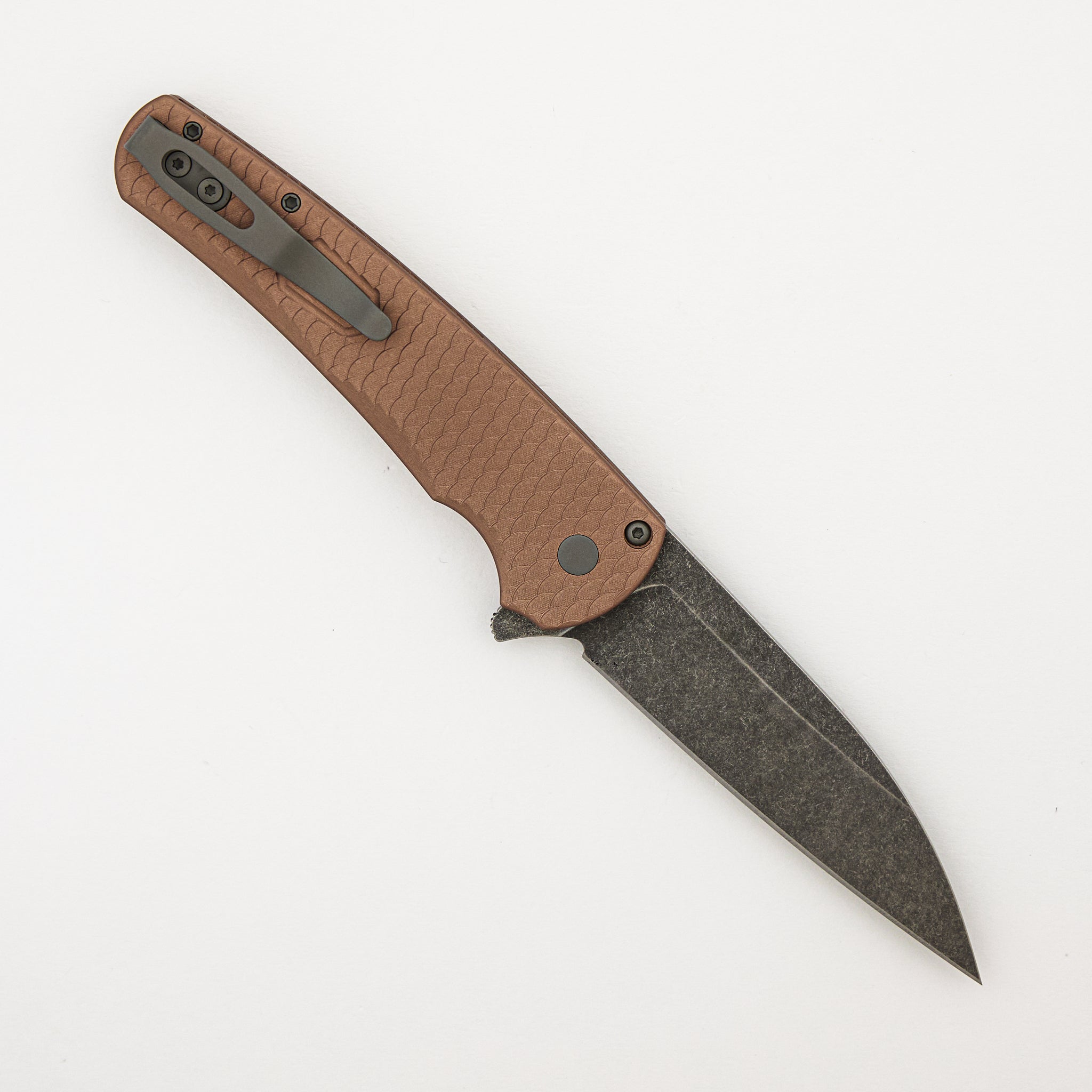Malibu Flipper - 5336-LTD AW FDE - FDE "Dragon Scale" Handle - Acid Washed Wharncliffe MagnaCut Blade