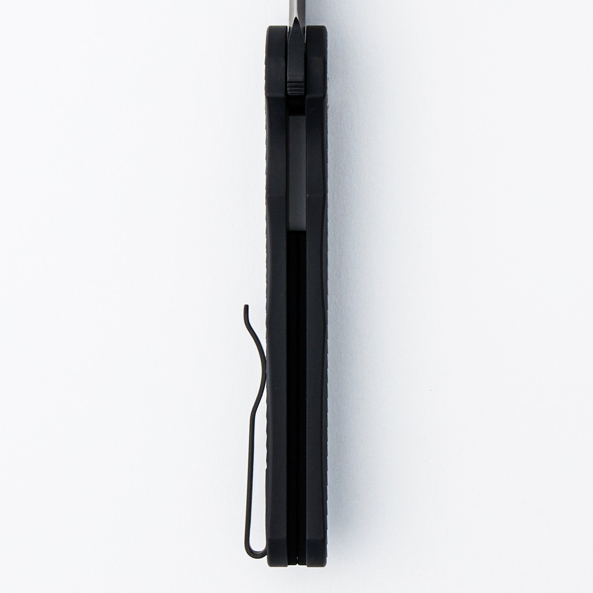 Malibu Flipper - 5336-LTD - Black "Dragon Scale" Handle - DLC Black Wharncliffe MagnaCut Blade - Black Lip Pearl Button