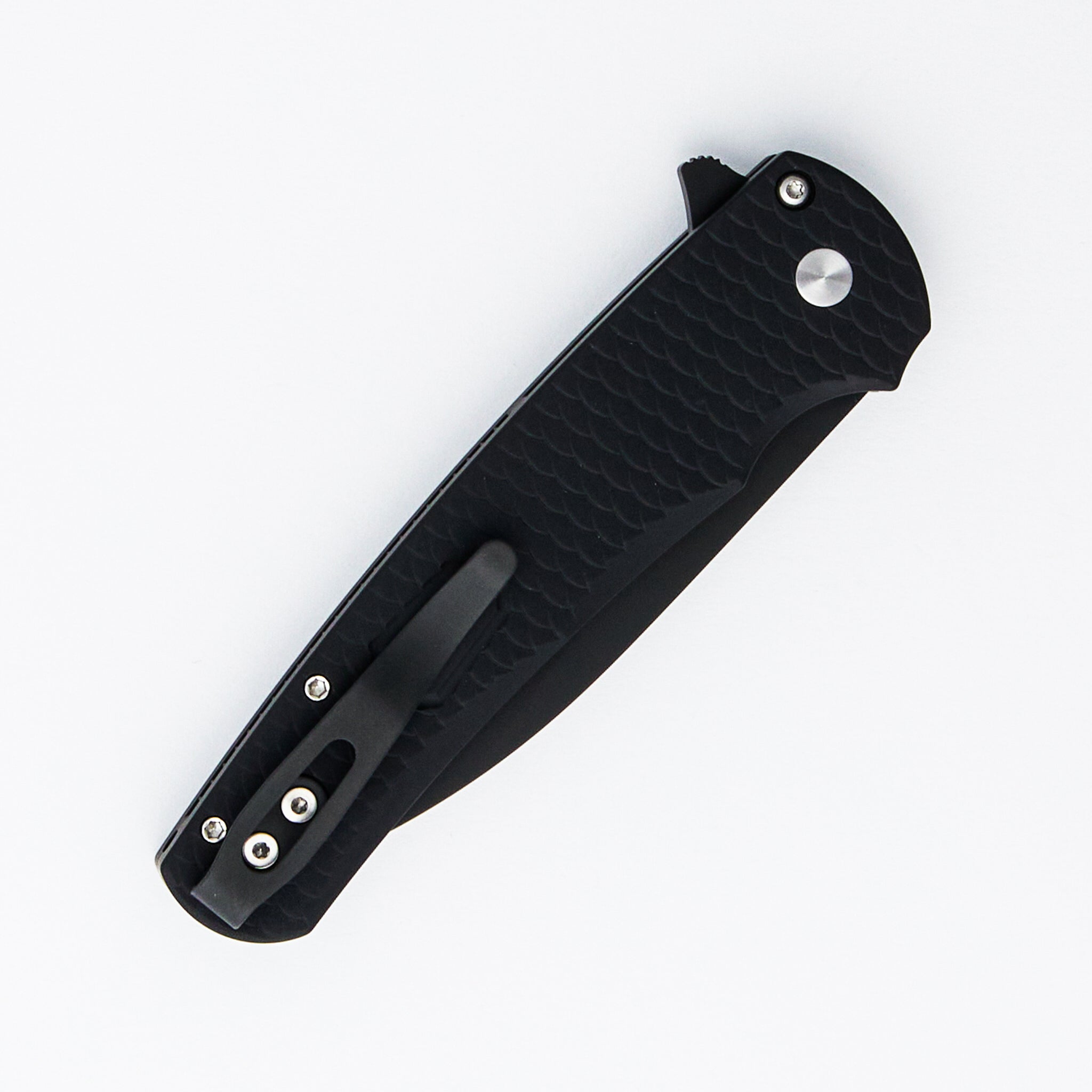 Malibu Flipper - 5336-LTD - Black "Dragon Scale" Handle - DLC Black Wharncliffe MagnaCut Blade - Black Lip Pearl Button