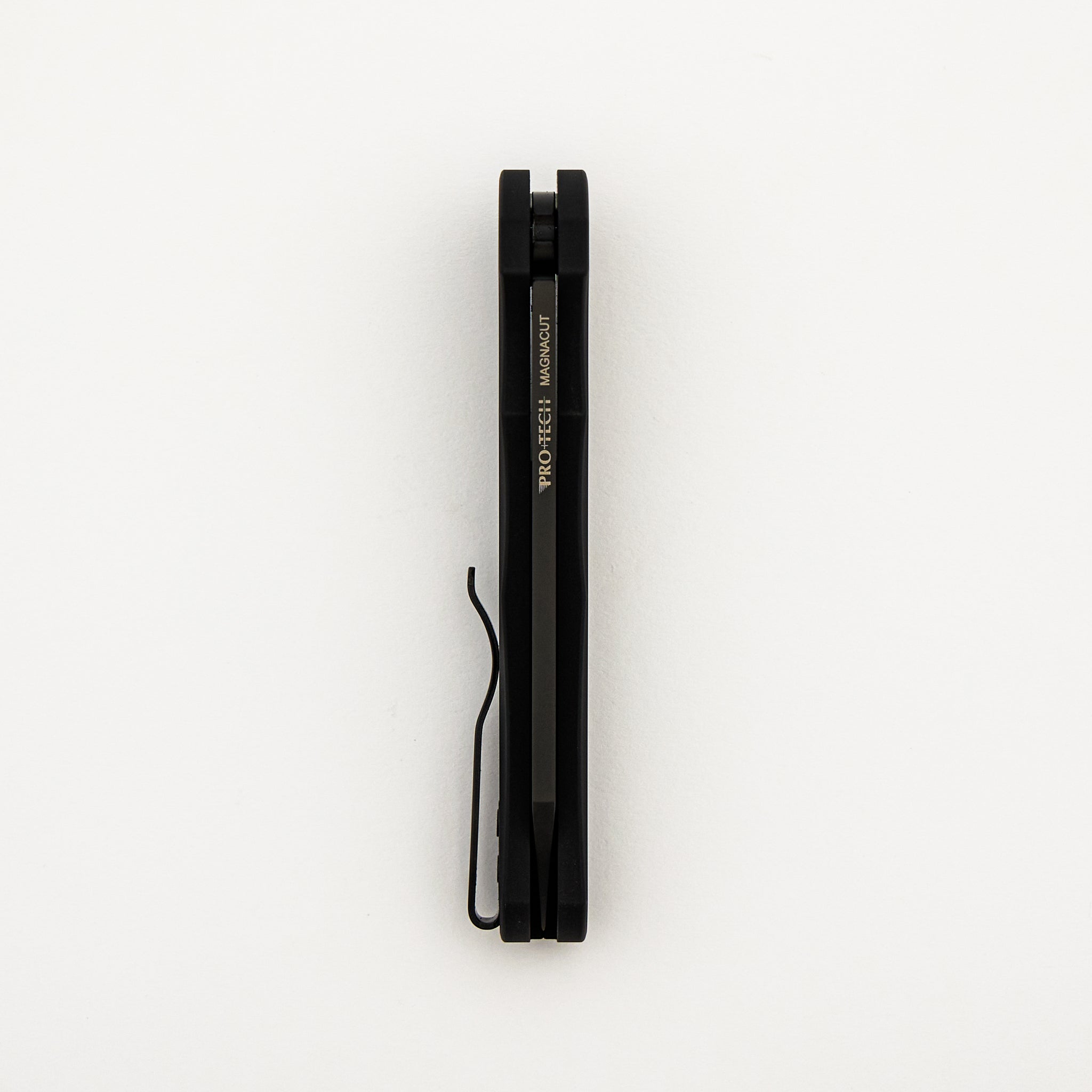 Malibu Flipper - 5403 - Smooth Black Handle - DLC Black Reverse Tanto MagnaCut Blade