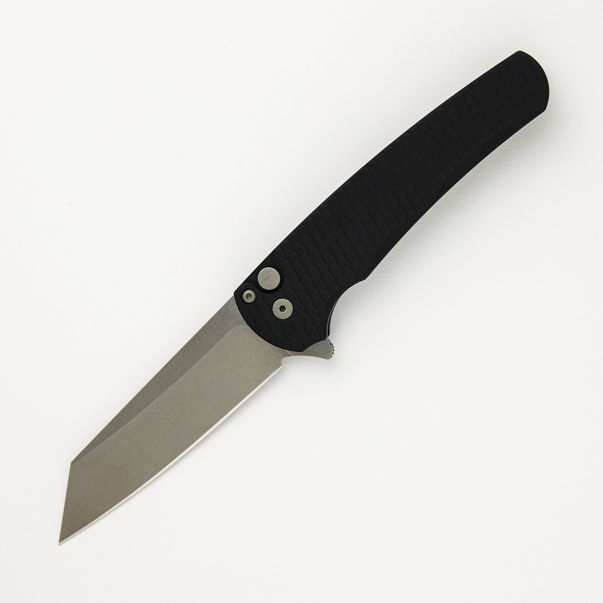 Malibu Flipper - Black Dragon Scale Textured Handle - MagnaCut Blade - 5435