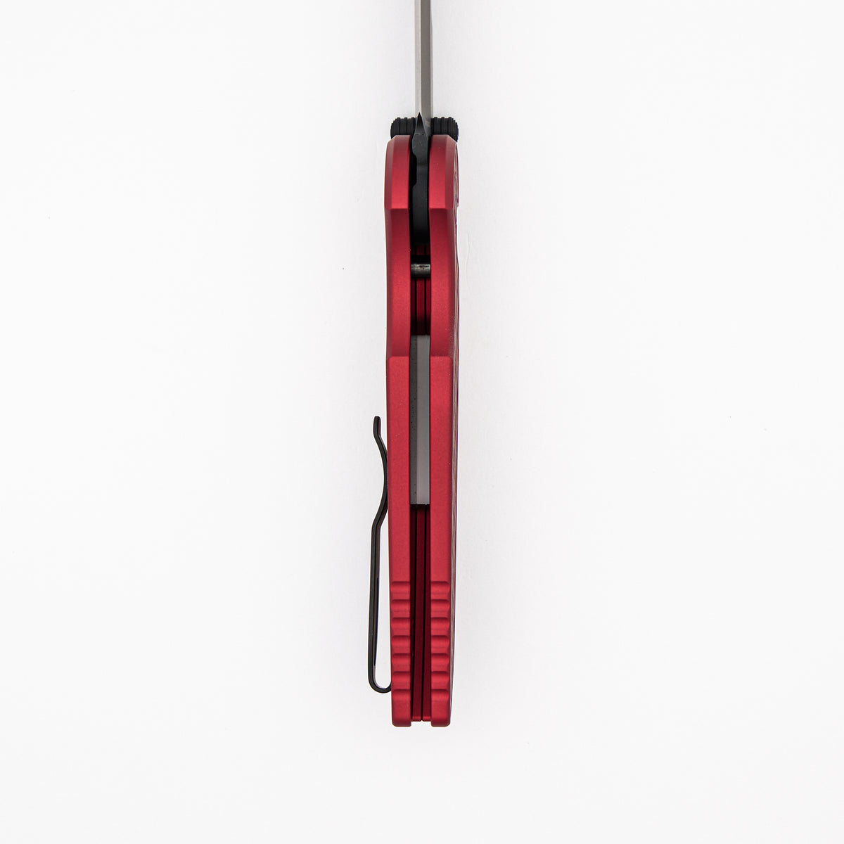 TR-3 Integrity - INT1106-REPTILE RED - Red "Reptile" Textured Handles - DLC Black MagnaCut Blade