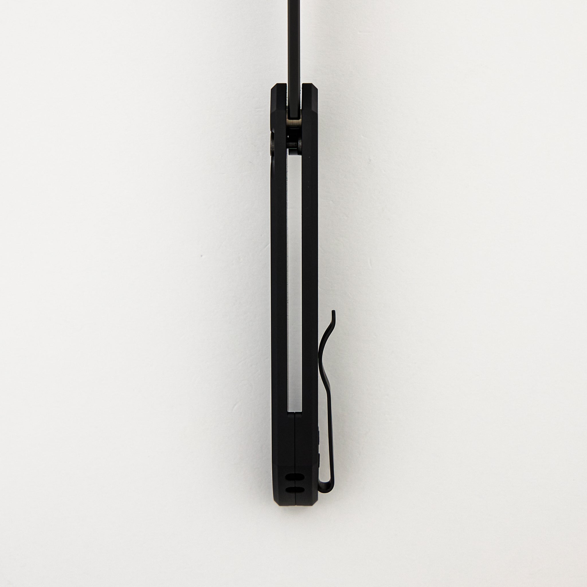 Mordax - MX106-NEXUS - Black "Nexus" Textured Handle - DLC Black MagnaCut Blade