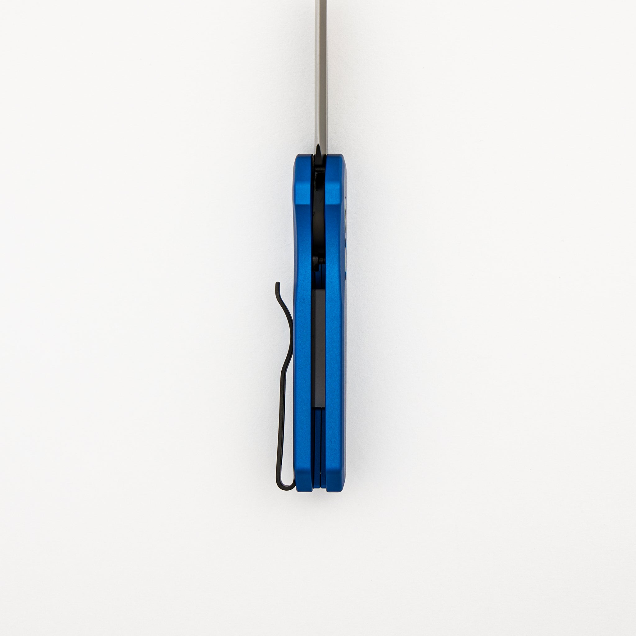 Runt 5 - R5203-BLUE - Blue Handle - DLC Black 20-CV Reverse Tanto Blade
