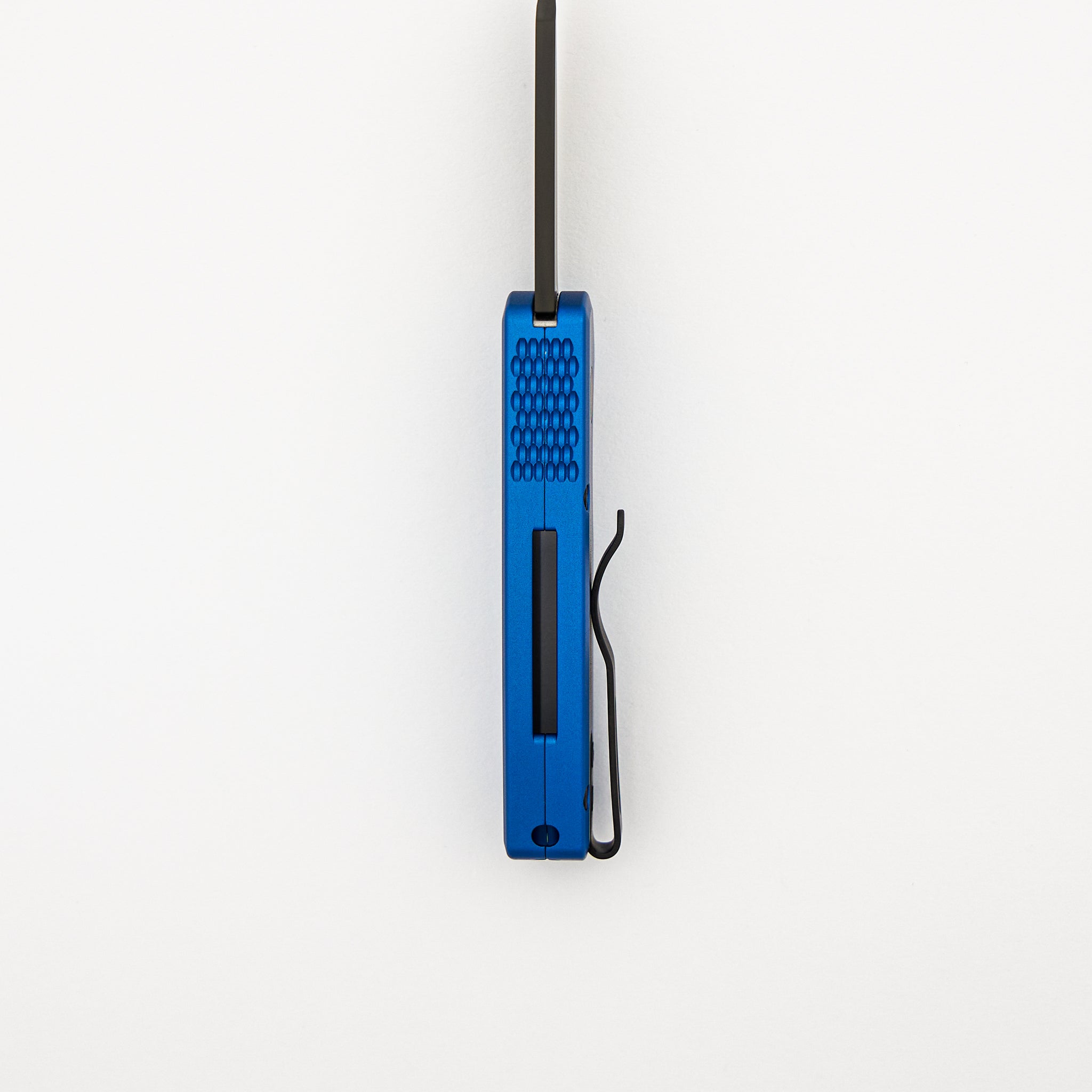 Runt 5 - R5203-BLUE - Blue Handle - DLC Black 20-CV Reverse Tanto Blade