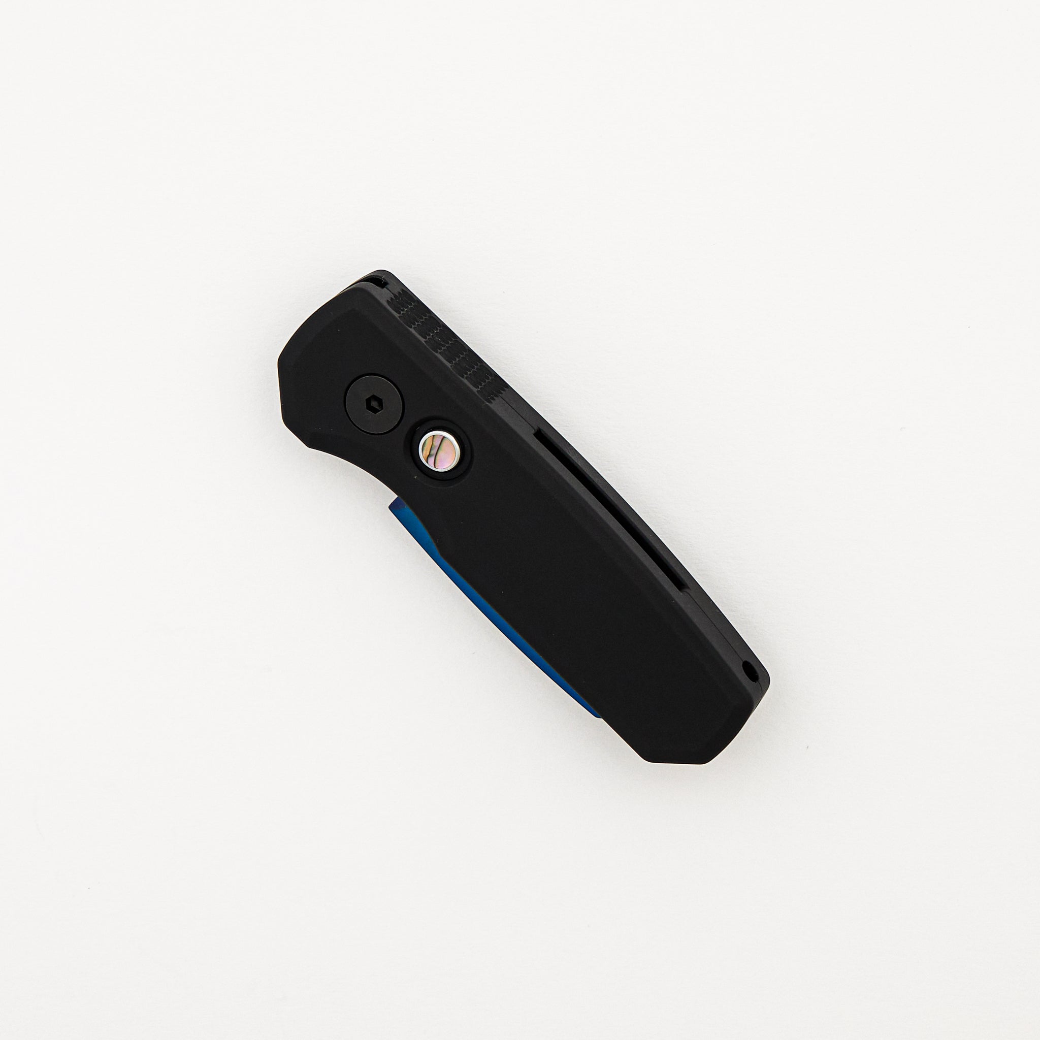 Runt 5 - R5203-SB - Black Handle - Sapphire Blue 20CV Reverse Tanto Blade