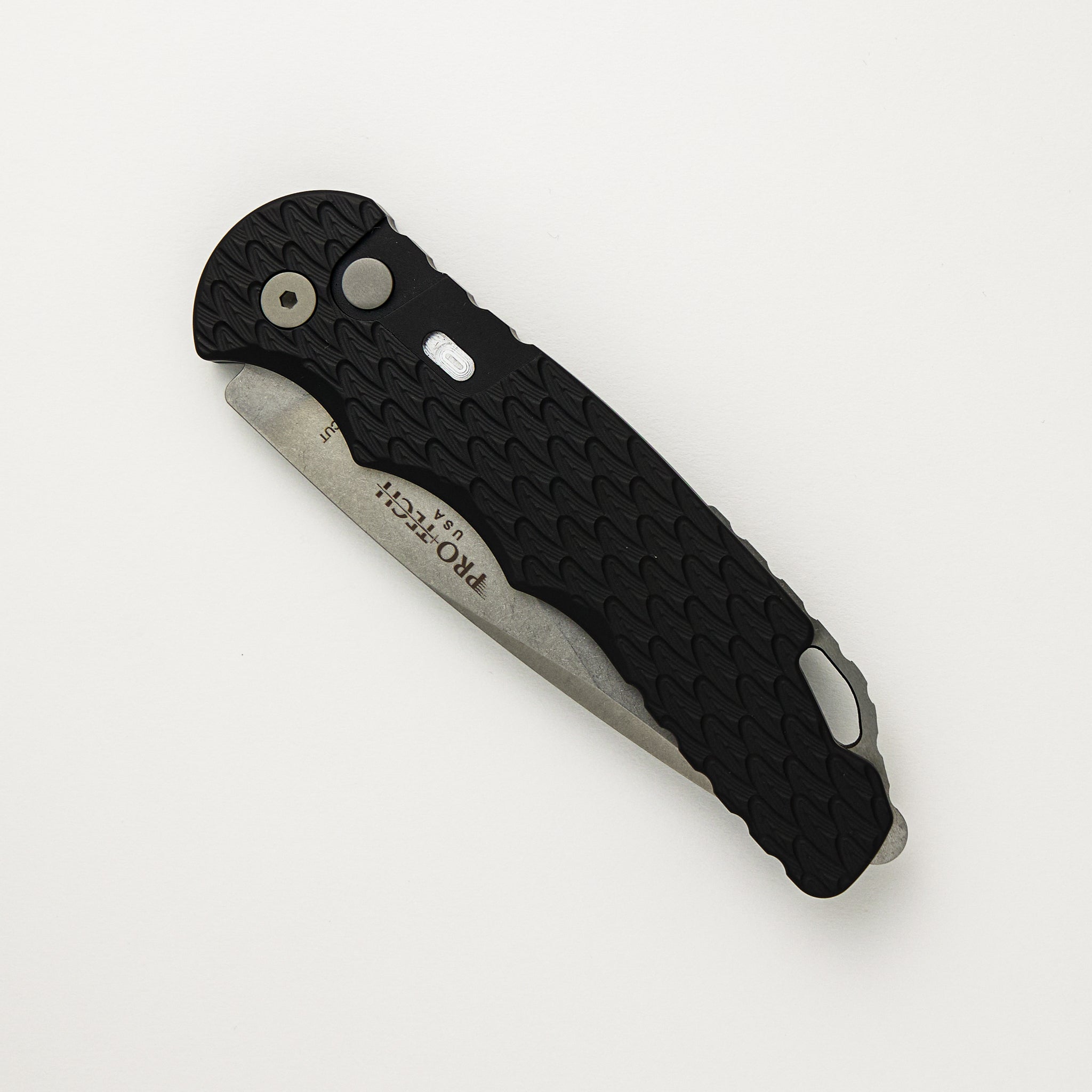 Pro-Tech Knives TR-4 - T4105-F - Black Handle W/ Feather Texture - MagnaCut Blade