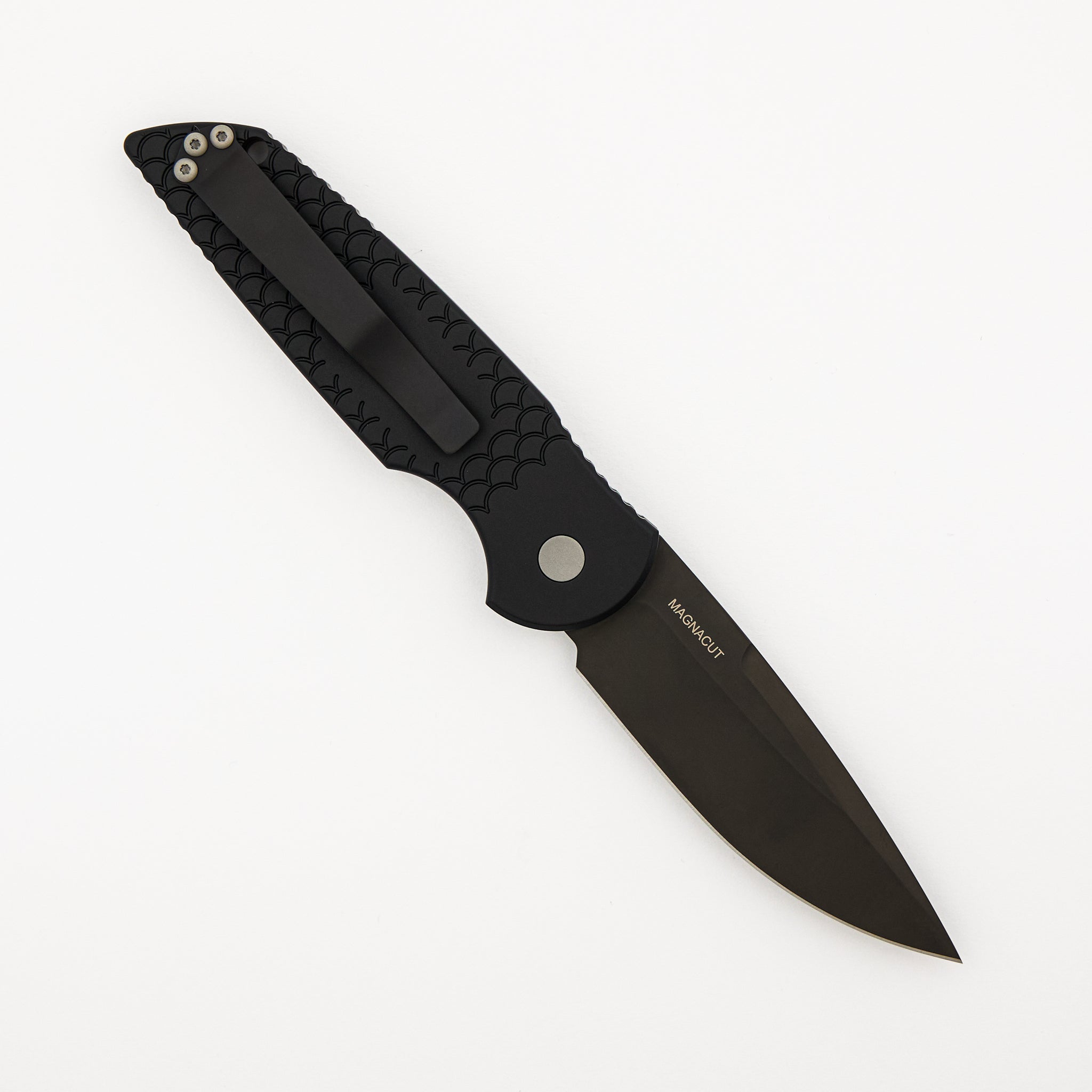 Tactical Response 3 - TR-3 X1 MC - Black "Fish Scale" Handle - MagnaCut Blade
