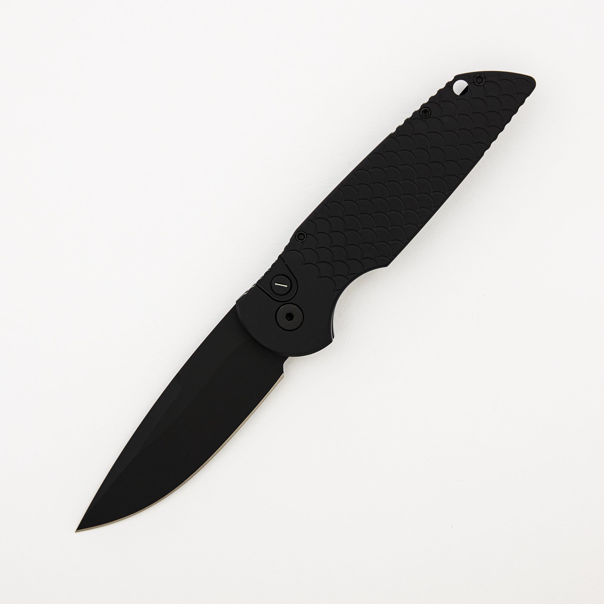 Tactical Response 3 - TR-3 X1 Operator - Black "Fish Scale" Handle - Black 154CM Blade - Tritium Button